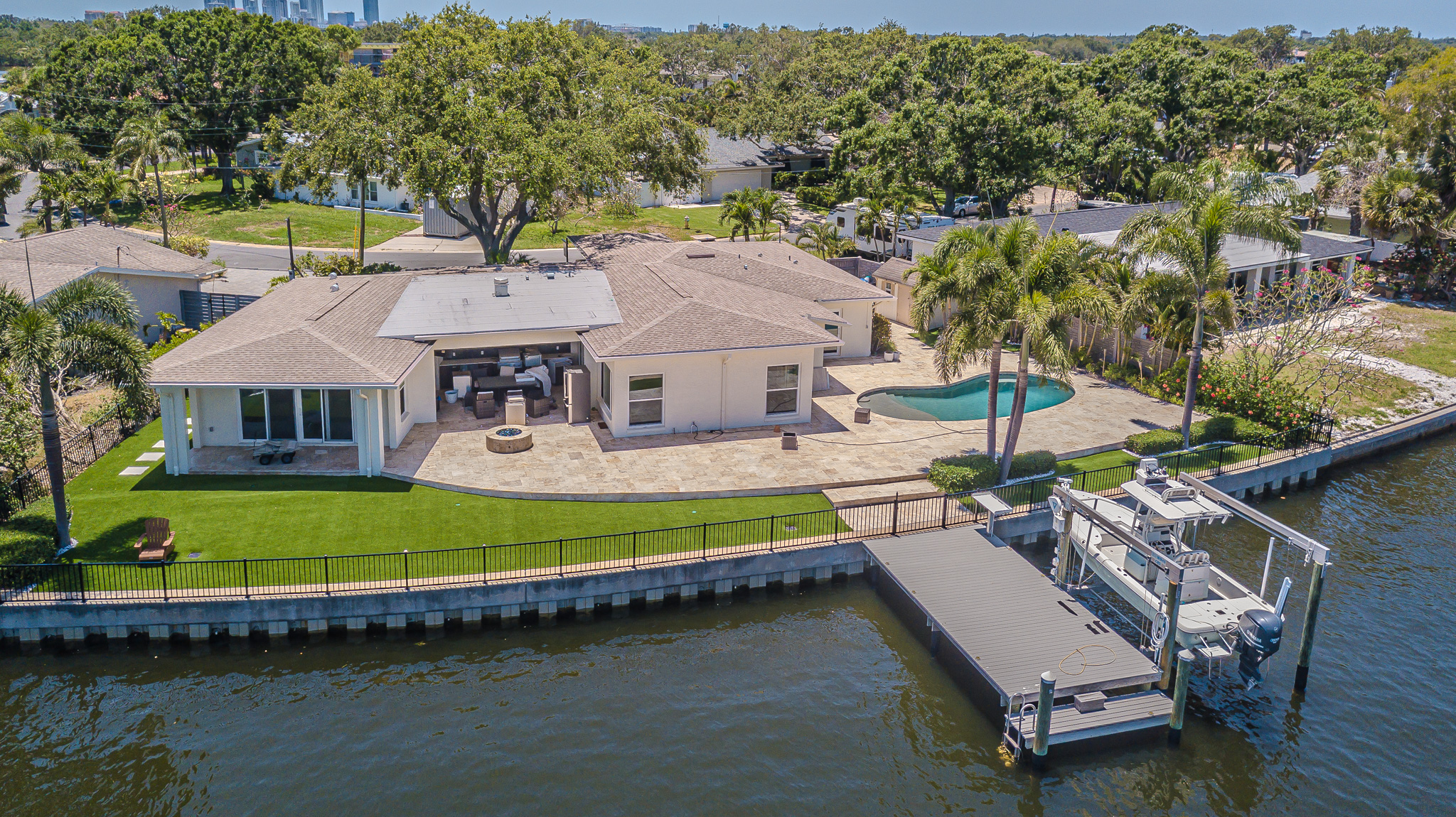 St. Petersburg, Florida, 33704, United States, 4 Bedrooms Bedrooms, ,3 BathroomsBathrooms,Residential,For Sale,1979413
