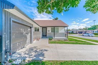 Downey, California, 90241, United States, 2 Bedrooms Bedrooms, ,1 BathroomBathrooms,Residential,For Sale,1915484