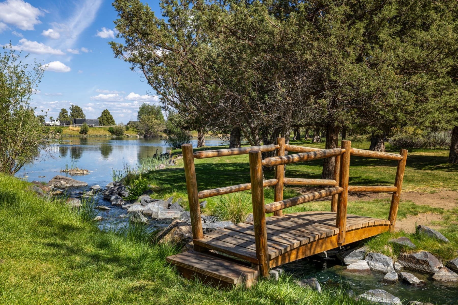  1144 Highland View Loop Redmond, OR 97756 - 物件實景