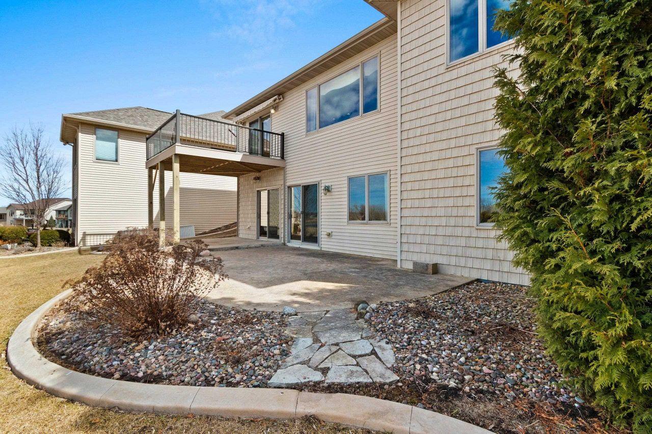 GREENVILLE, Wisconsin, 54942, United States, 3 Bedrooms Bedrooms, ,3 BathroomsBathrooms,Residential,For Sale,1744997