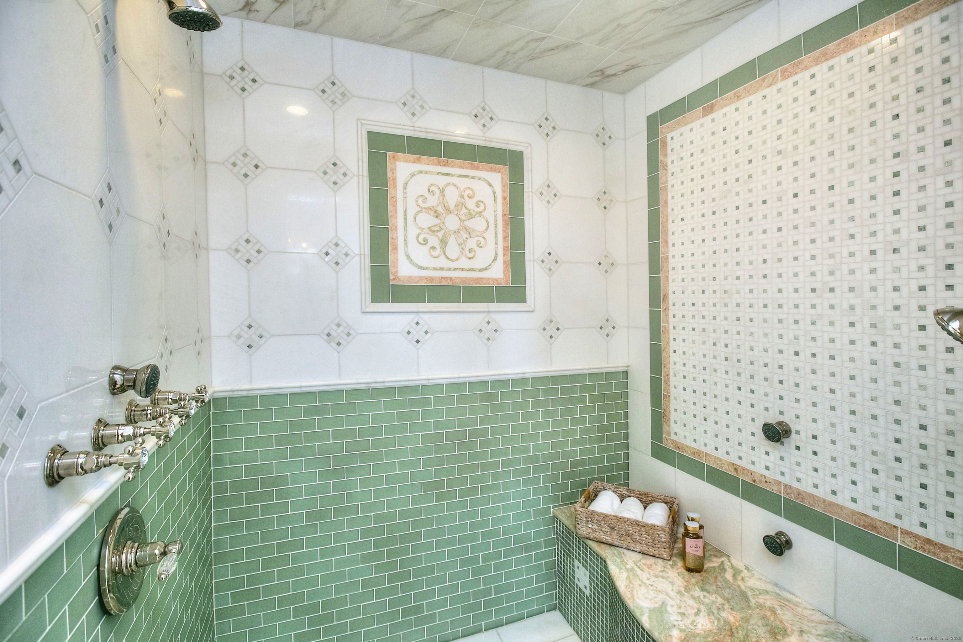 Westport, Connecticut, 06880, United States, 5 Bedrooms Bedrooms, ,7 BathroomsBathrooms,Residential,For Sale,1906328