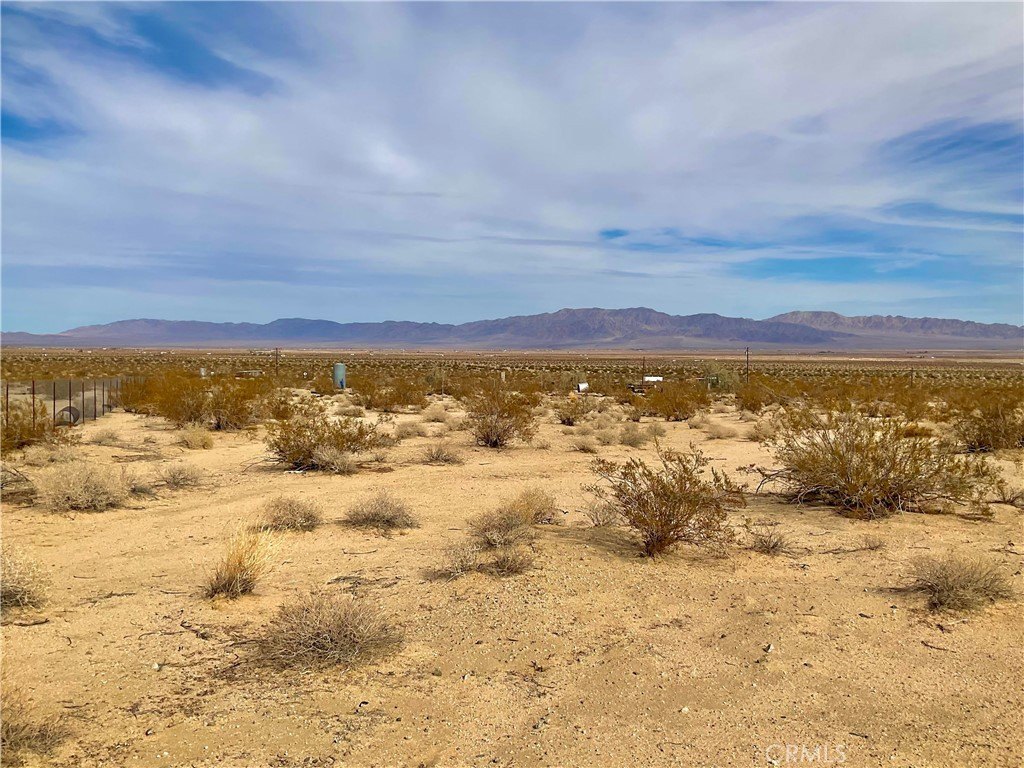 29 Palms Hwy, Twentynine Palms, CA 92277 #1