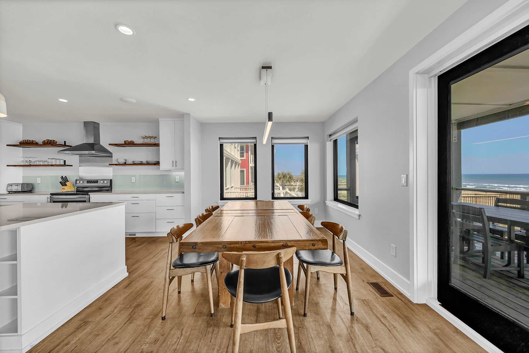  834 Fort Fisher Boulevard North, Kure Beach, NC 28449 - 物件實景