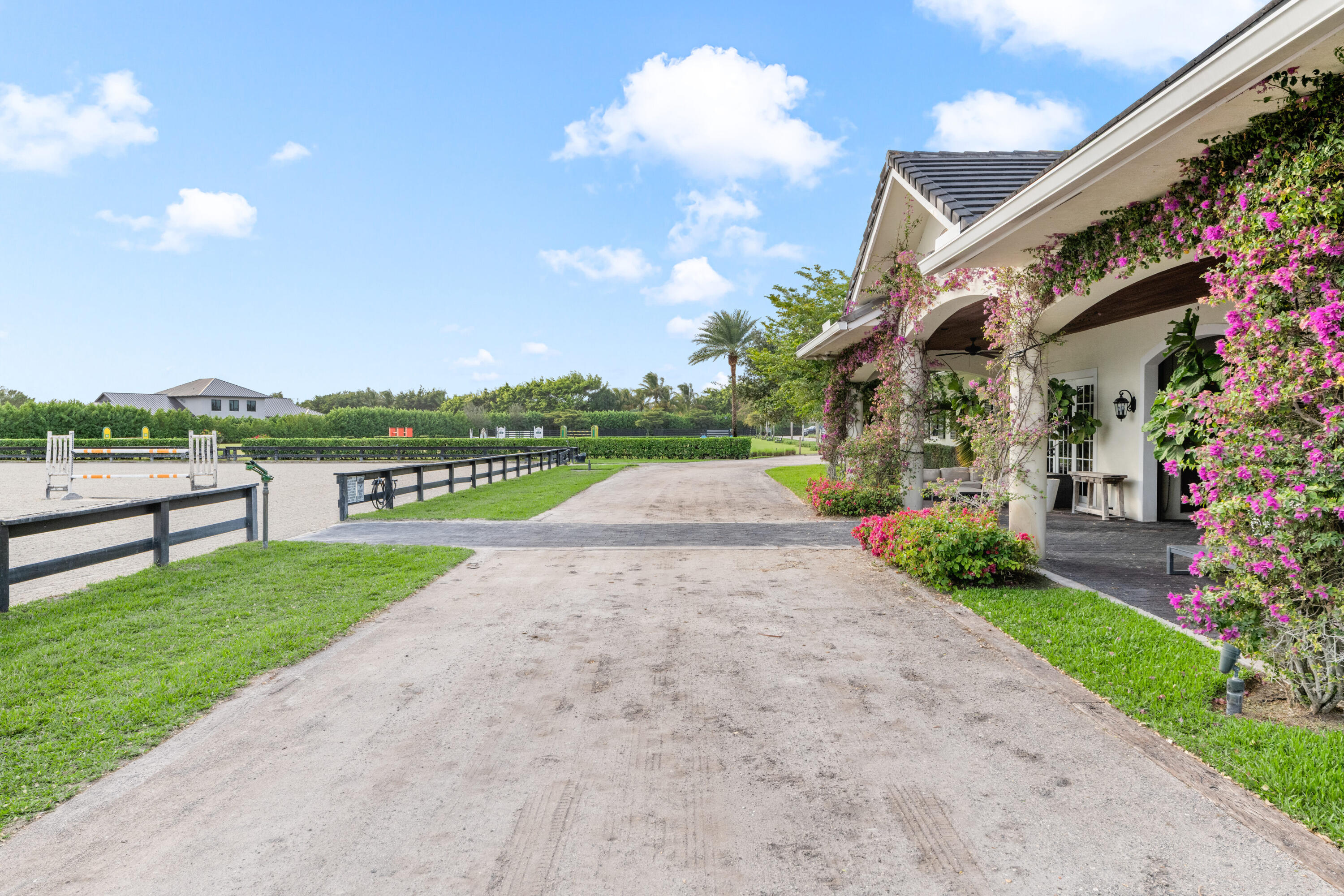  14739 & 49 Jumper Road - 物件實景