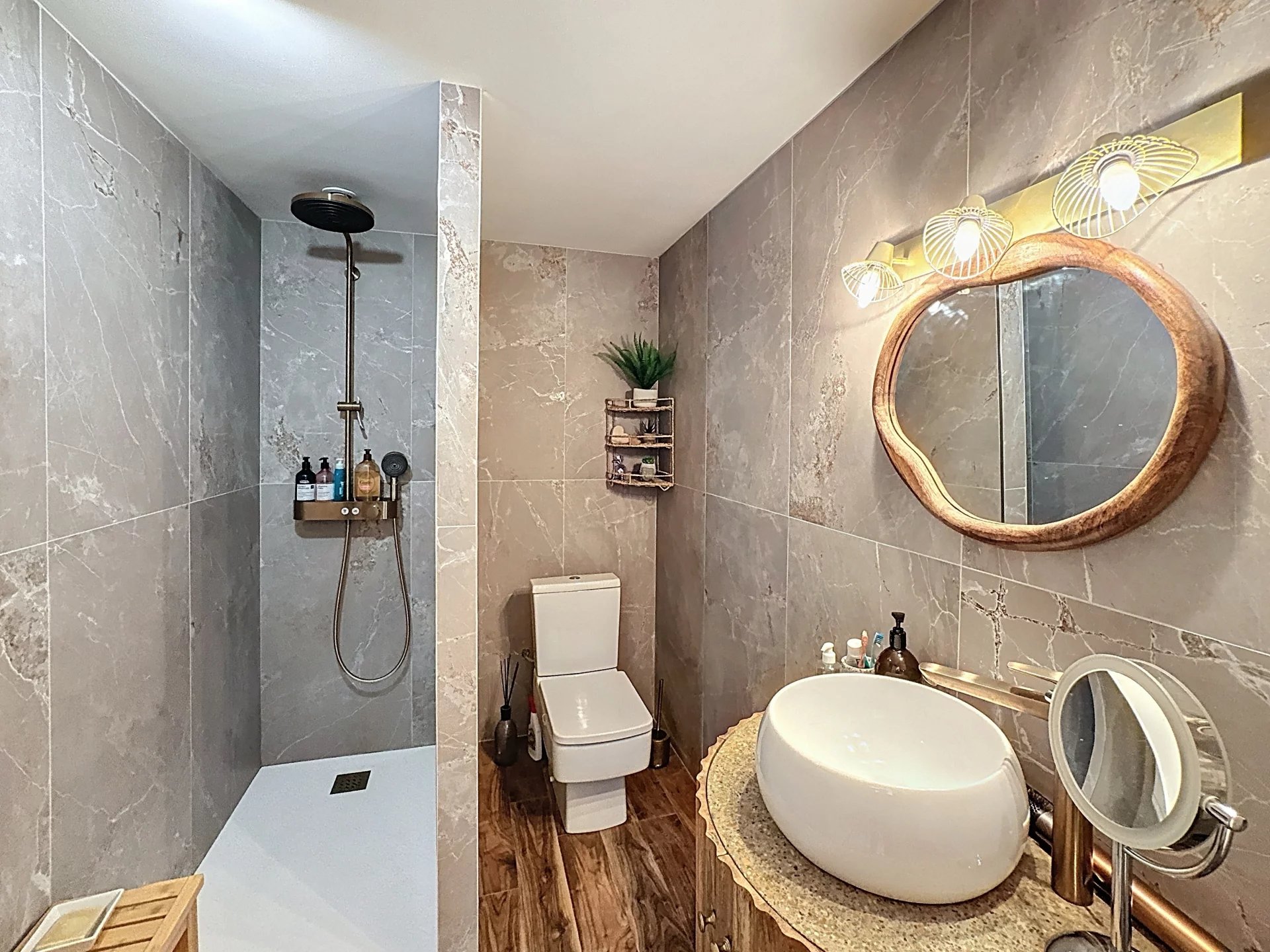 Fréjus, Provence-Alpes-Côte d’Azur, 83600, FR, 4 Bedrooms Bedrooms, ,8 BathroomsBathrooms,Residential,For Sale,1994397