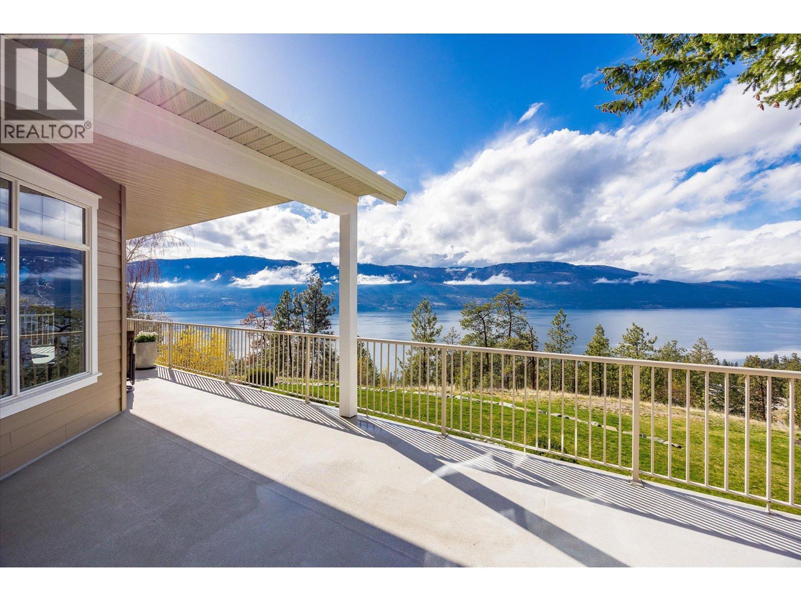 LAKE COUNTRY, British Columbia, V4V 2K7, CA, 4 Bedrooms Bedrooms, ,4 BathroomsBathrooms,Residential,For Sale,1960852