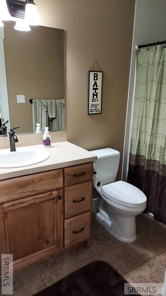 IDAHO FALLS, Idaho, 83401, United States, 5 Bedrooms Bedrooms, ,4 BathroomsBathrooms,Residential,For Sale,1895056