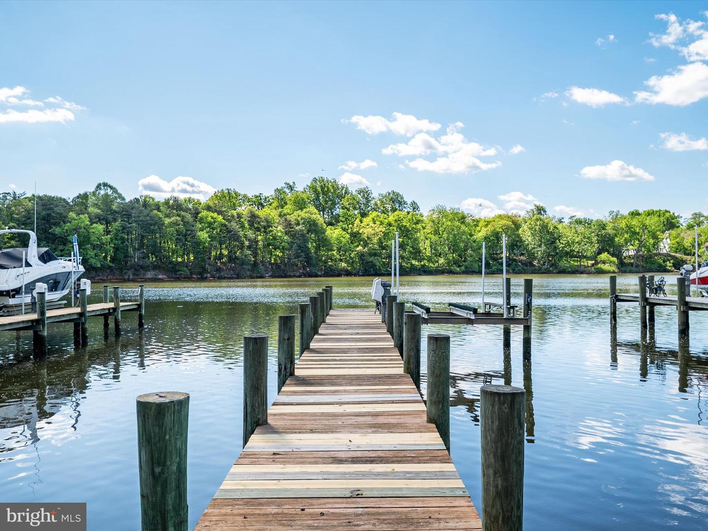 Glen Burnie, Maryland, 21060, United States, 3 Bedrooms Bedrooms, ,2 BathroomsBathrooms,Residential,For Sale,1958960