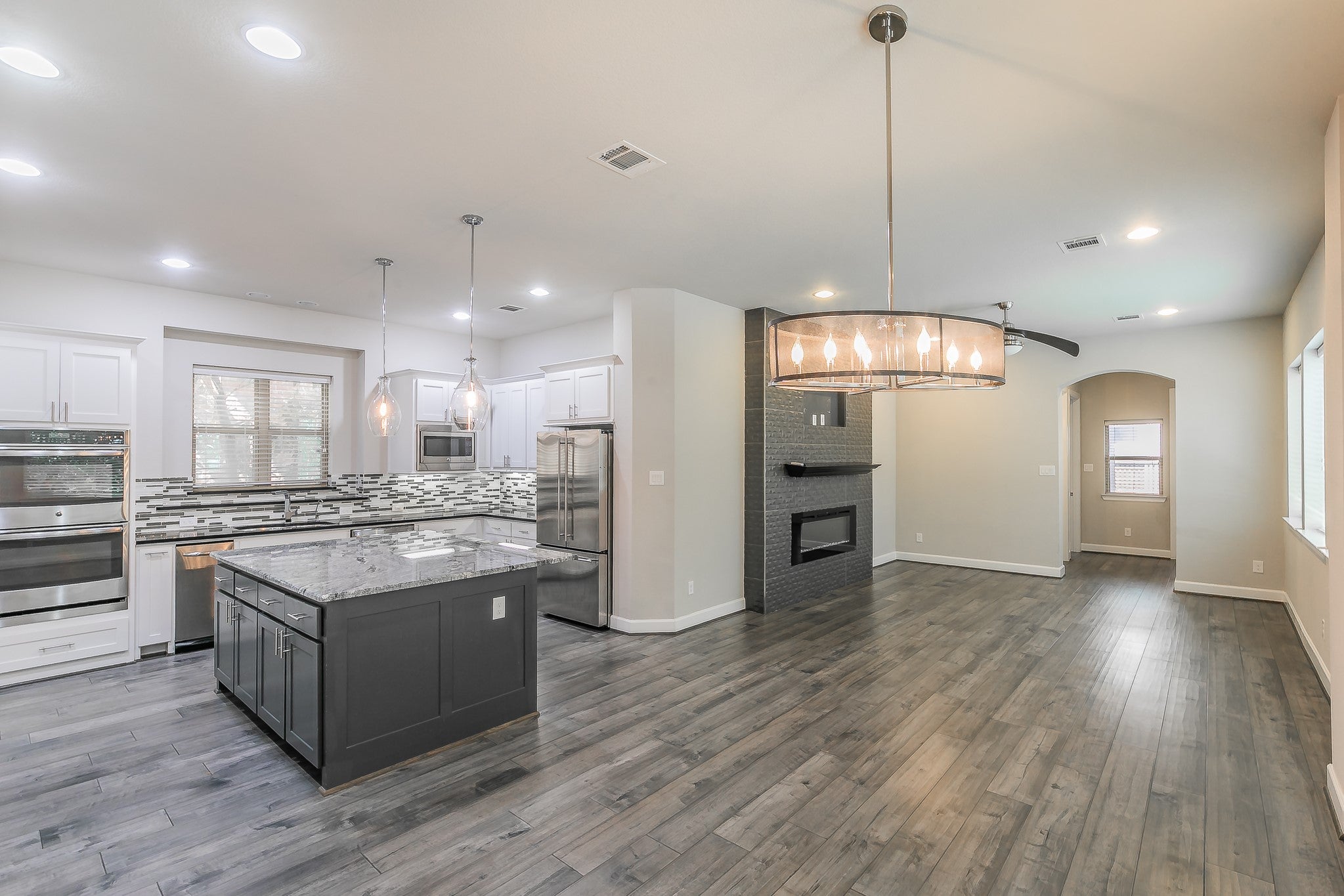 Dallas, Texas, 75238, United States, 3 Bedrooms Bedrooms, ,3 BathroomsBathrooms,Residential,For Sale,1982867