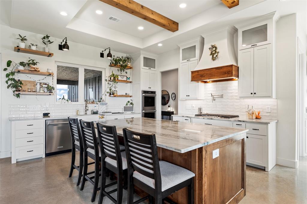 353 Willow Moon Ranch Road, Crawford, Texas, 76638, United States, 6 Bedrooms Bedrooms, ,3 BathroomsBathrooms,Residential,For Sale,353 Willow Moon Ranch Road,1673440