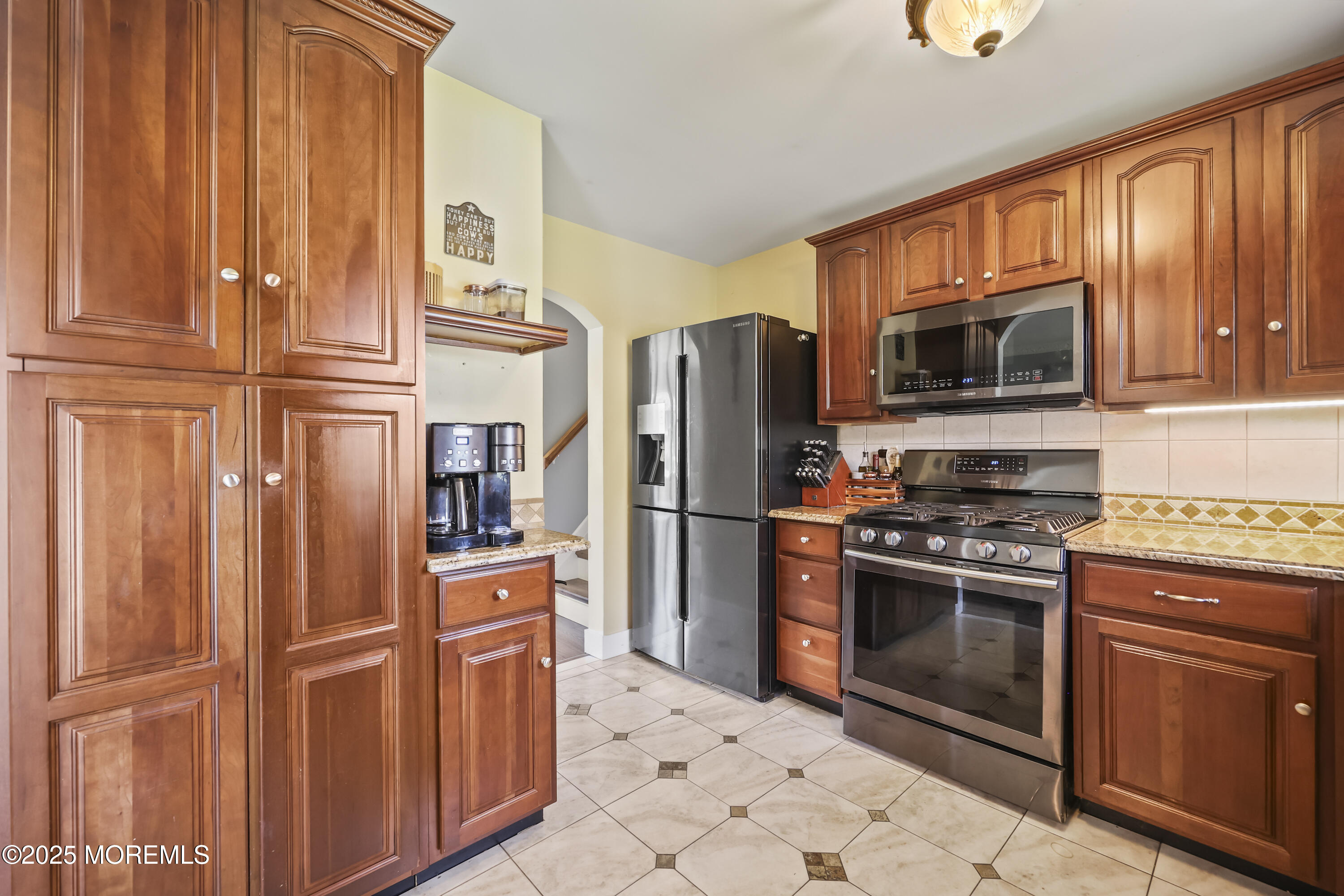 Howell, New Jersey, 07731, United States, 4 Bedrooms Bedrooms, ,2 BathroomsBathrooms,Residential,For Sale,1942279