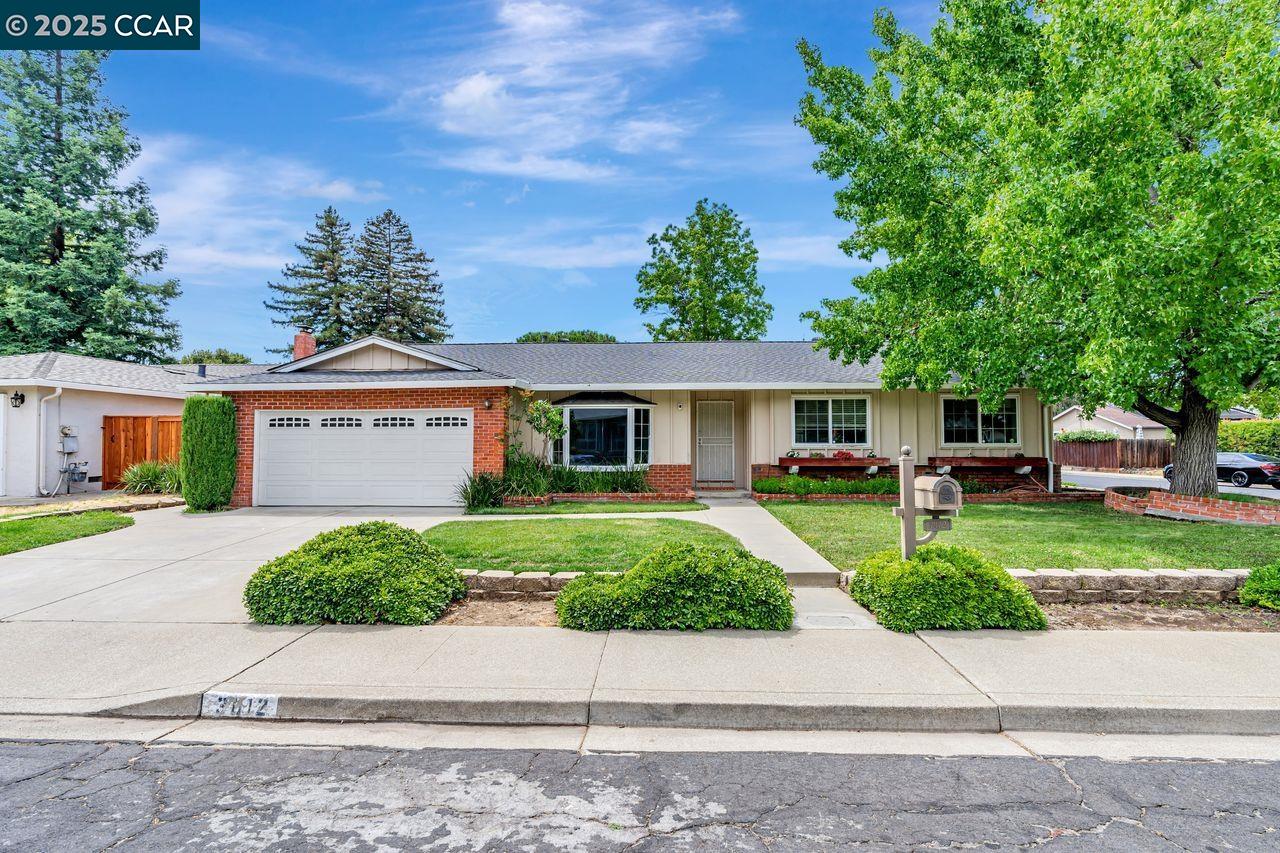 Concord, California, 94521, United States, 3 Bedrooms Bedrooms, ,2 BathroomsBathrooms,Residential,For Sale,1902059
