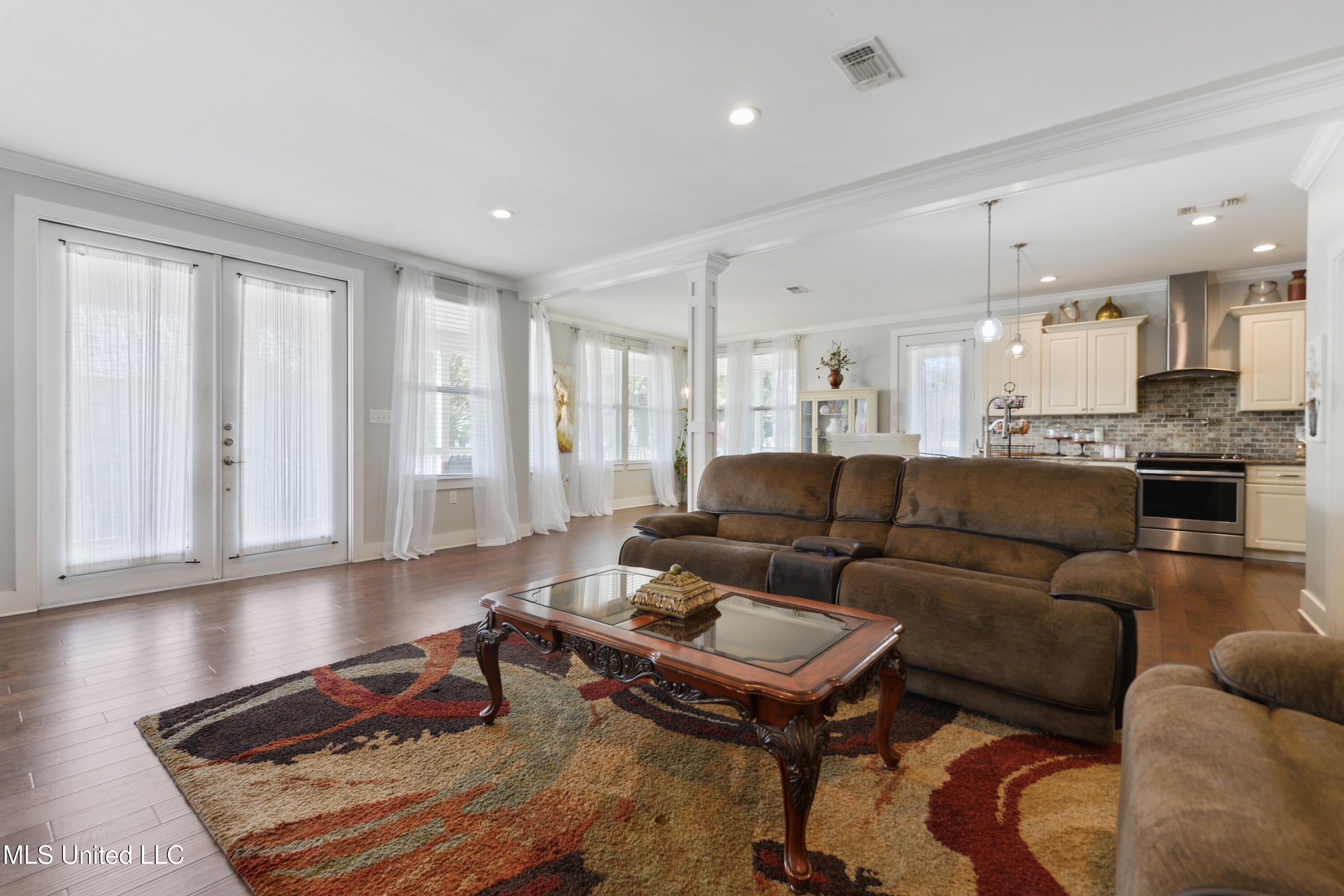 Biloxi, Mississippi, 39531, United States, 3 Bedrooms Bedrooms, ,3 BathroomsBathrooms,Residential,For Sale,1731984