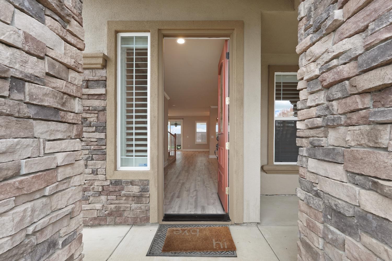 Valley Springs, California, 95252, United States, 3 Bedrooms Bedrooms, ,3 BathroomsBathrooms,Residential,For Sale,2005908