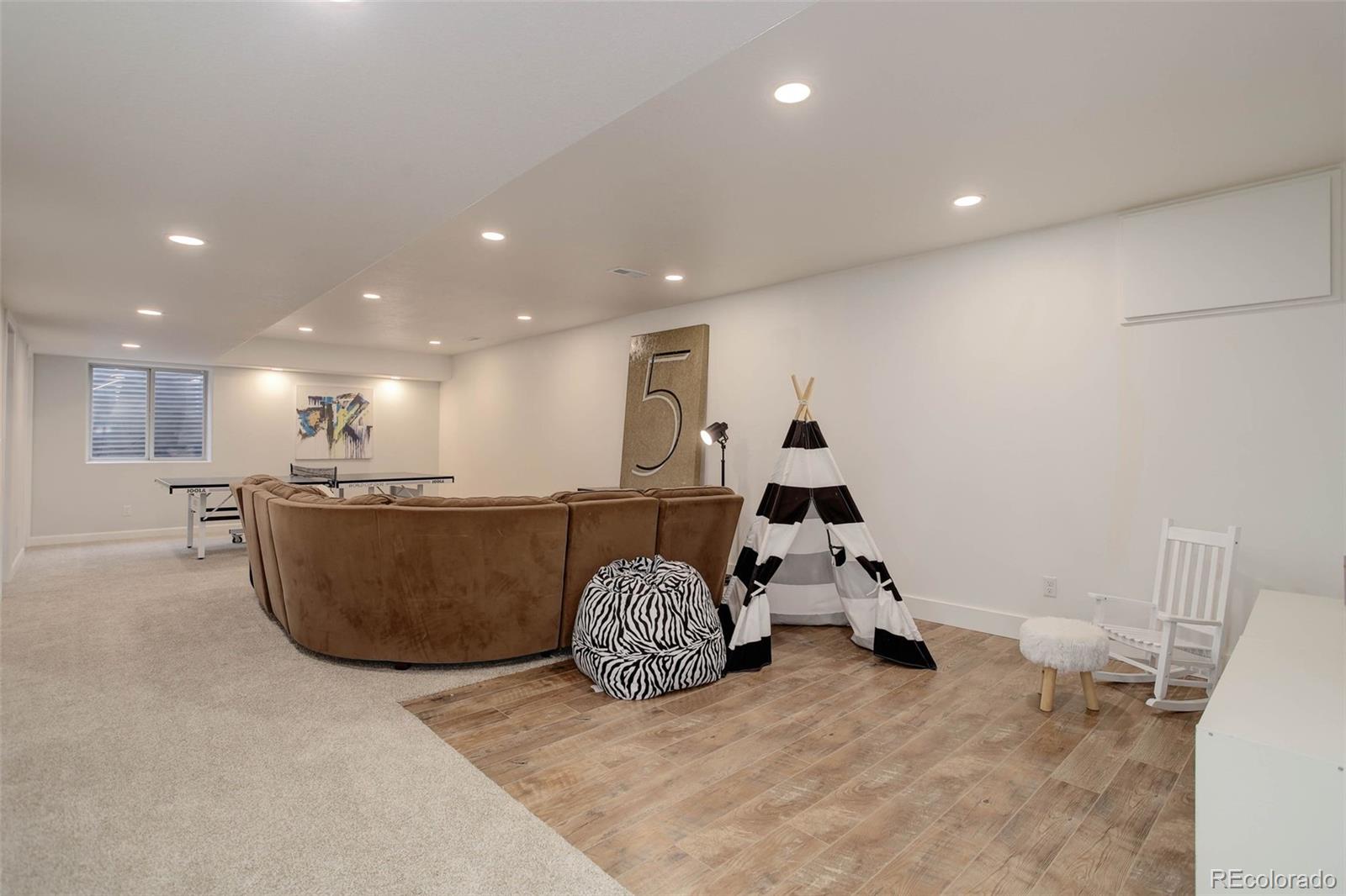 Broomfield, Colorado, 80023, United States, 5 Bedrooms Bedrooms, ,5 BathroomsBathrooms,Residential,For Sale,1846852