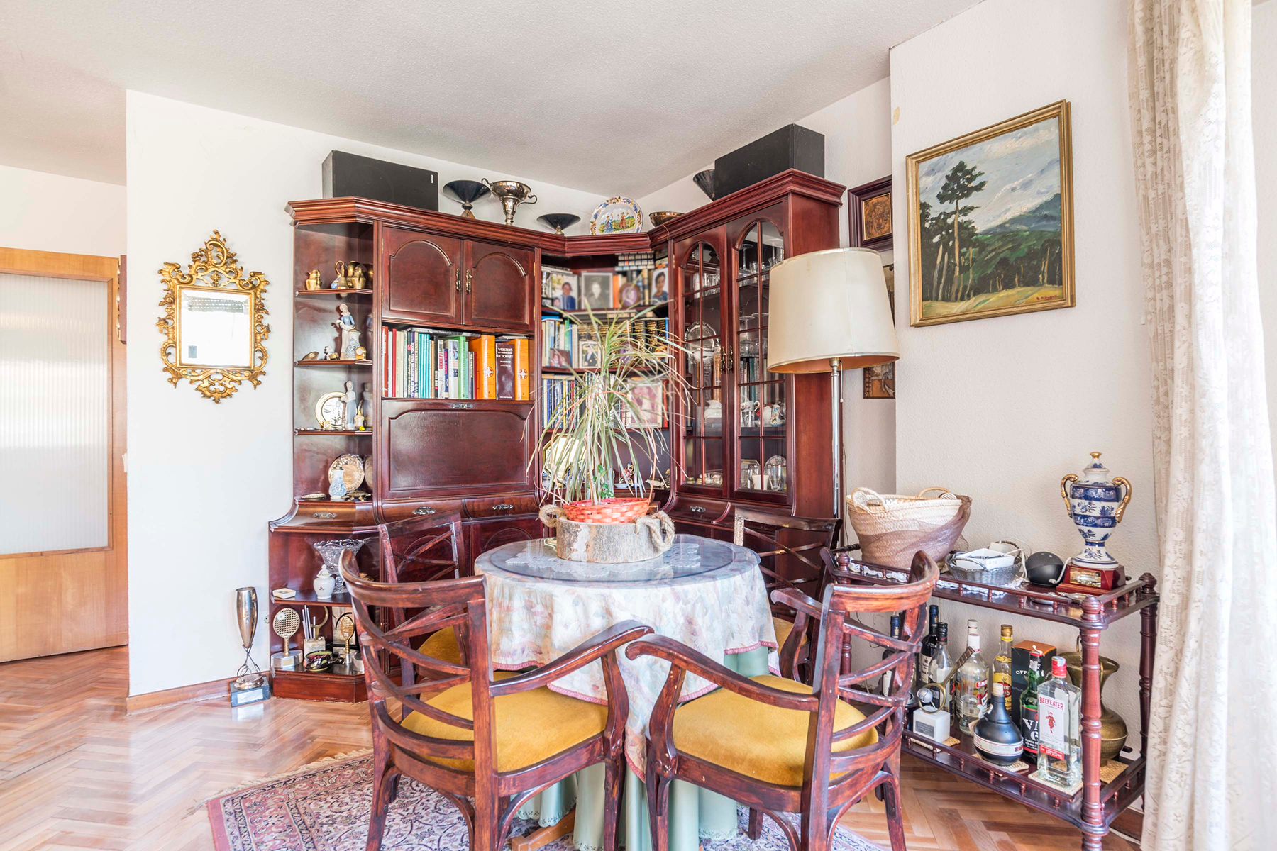  279 m2 apartment to renovate on Calle Guatemala - 物件實景