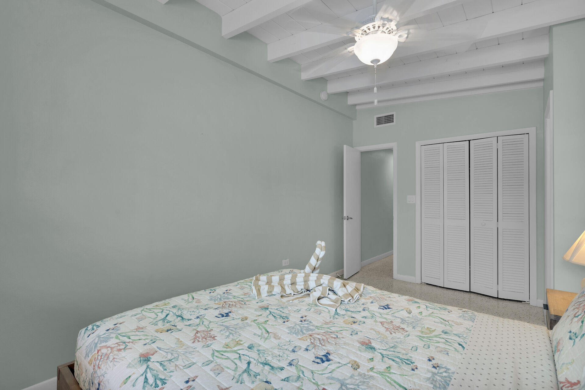 KEY COLONY, Florida, 33051, United States, 4 Bedrooms Bedrooms, ,4 BathroomsBathrooms,Residential,For Sale,1991822