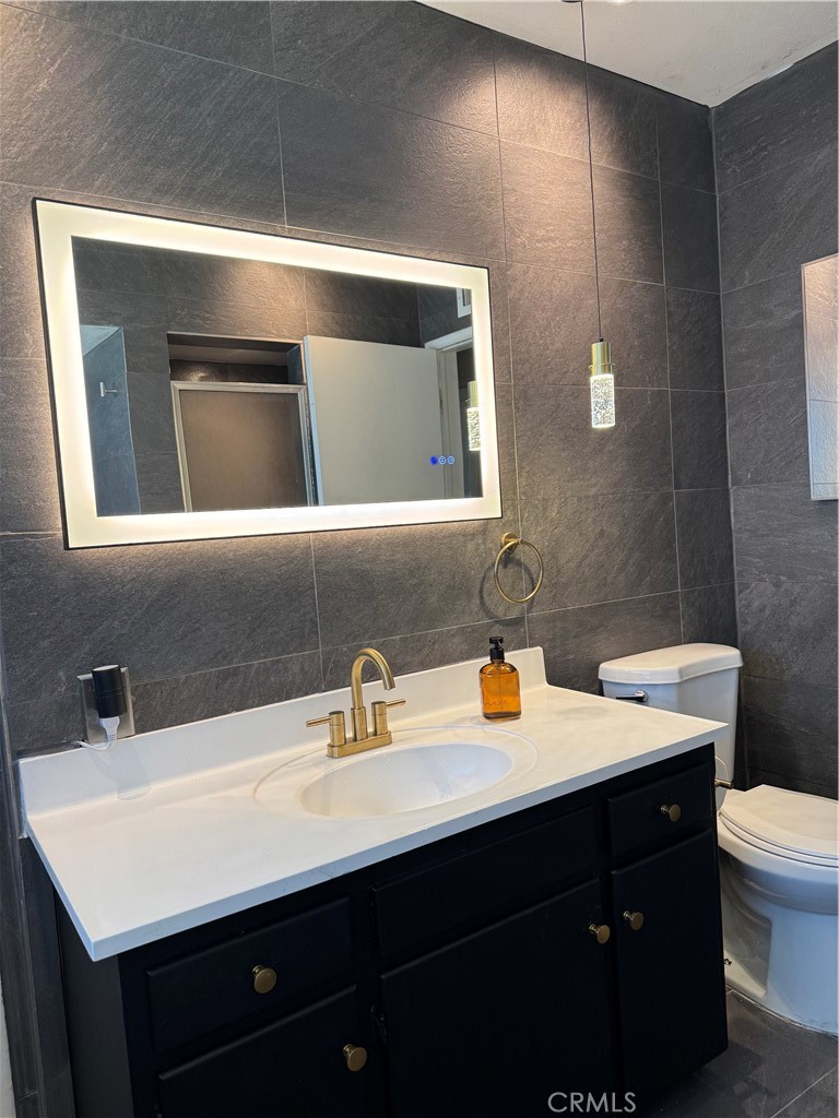 Lancaster, California, 93535, United States, 5 Bedrooms Bedrooms, ,2 BathroomsBathrooms,Residential,For Sale,1899707
