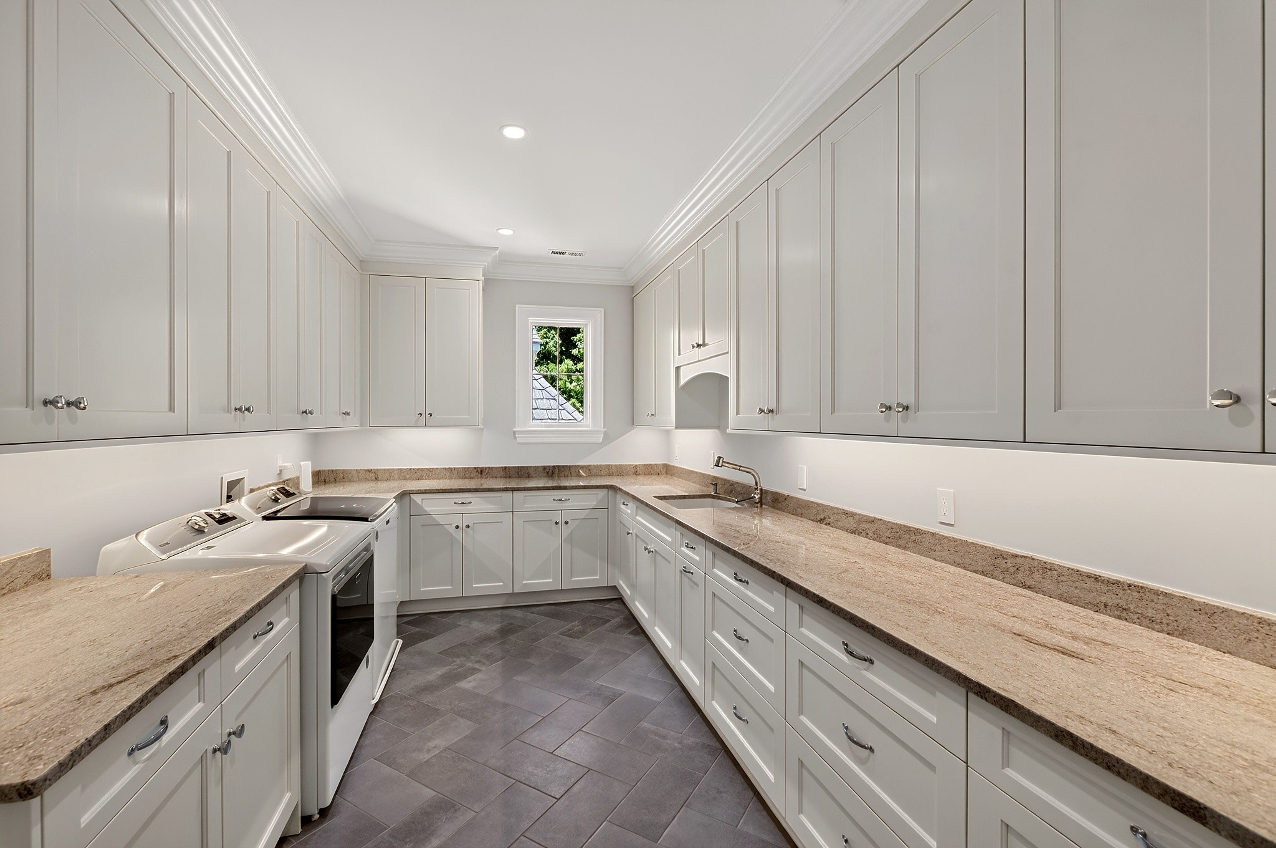  1412 Hedgelawn Way, Raleigh, NC 27615 - 物件實景