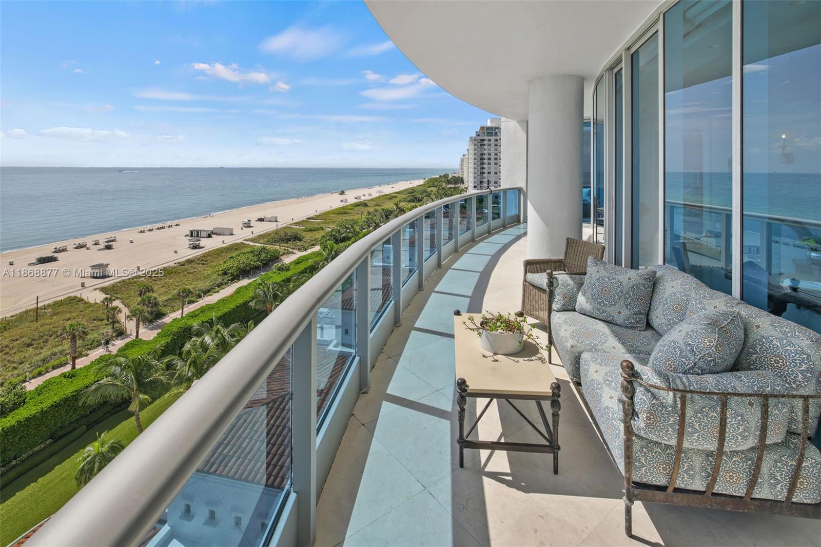 Miami Beach, Florida, 33140, United States, 3 Bedrooms Bedrooms, ,4 BathroomsBathrooms,Residential,For Sale,1934694
