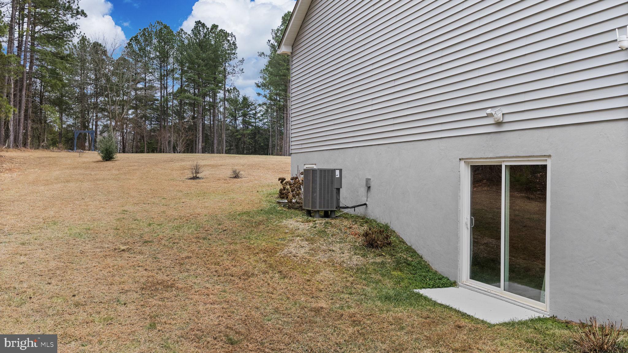 Unionville, Virginia, 22567, United States, 3 Bedrooms Bedrooms, ,2 BathroomsBathrooms,Residential,For Sale,2009103