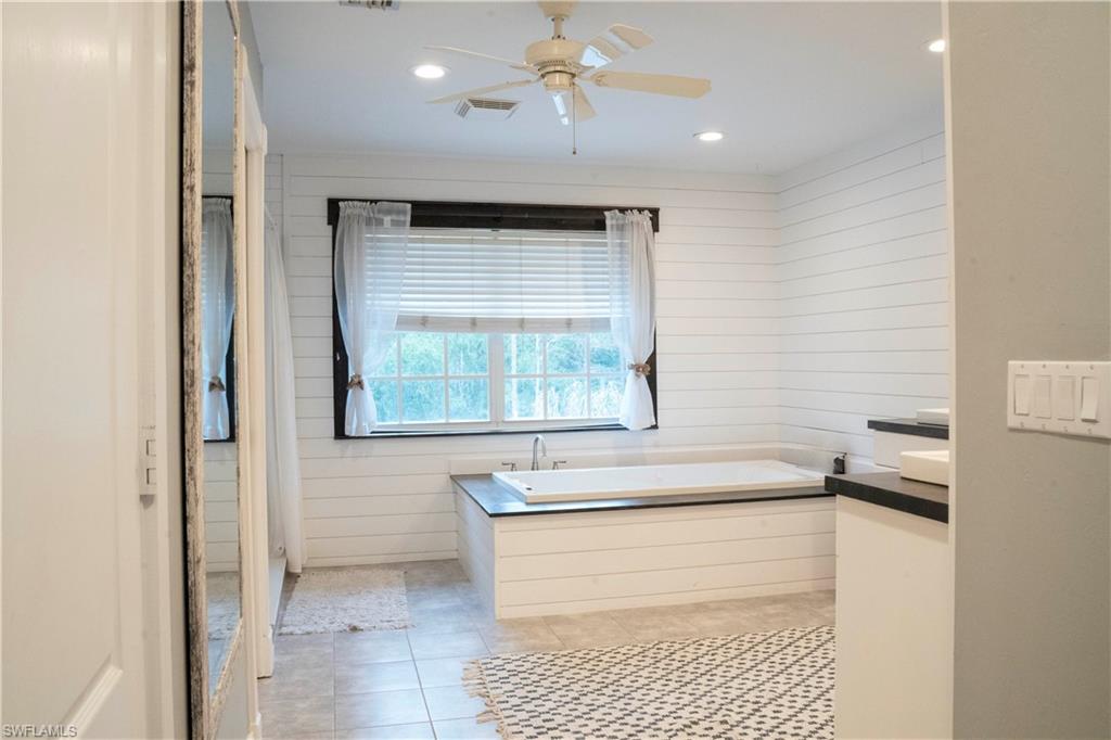 Bonita Springs, Florida, 34135, United States, 4 Bedrooms Bedrooms, ,4 BathroomsBathrooms,Residential,For Sale,1737631