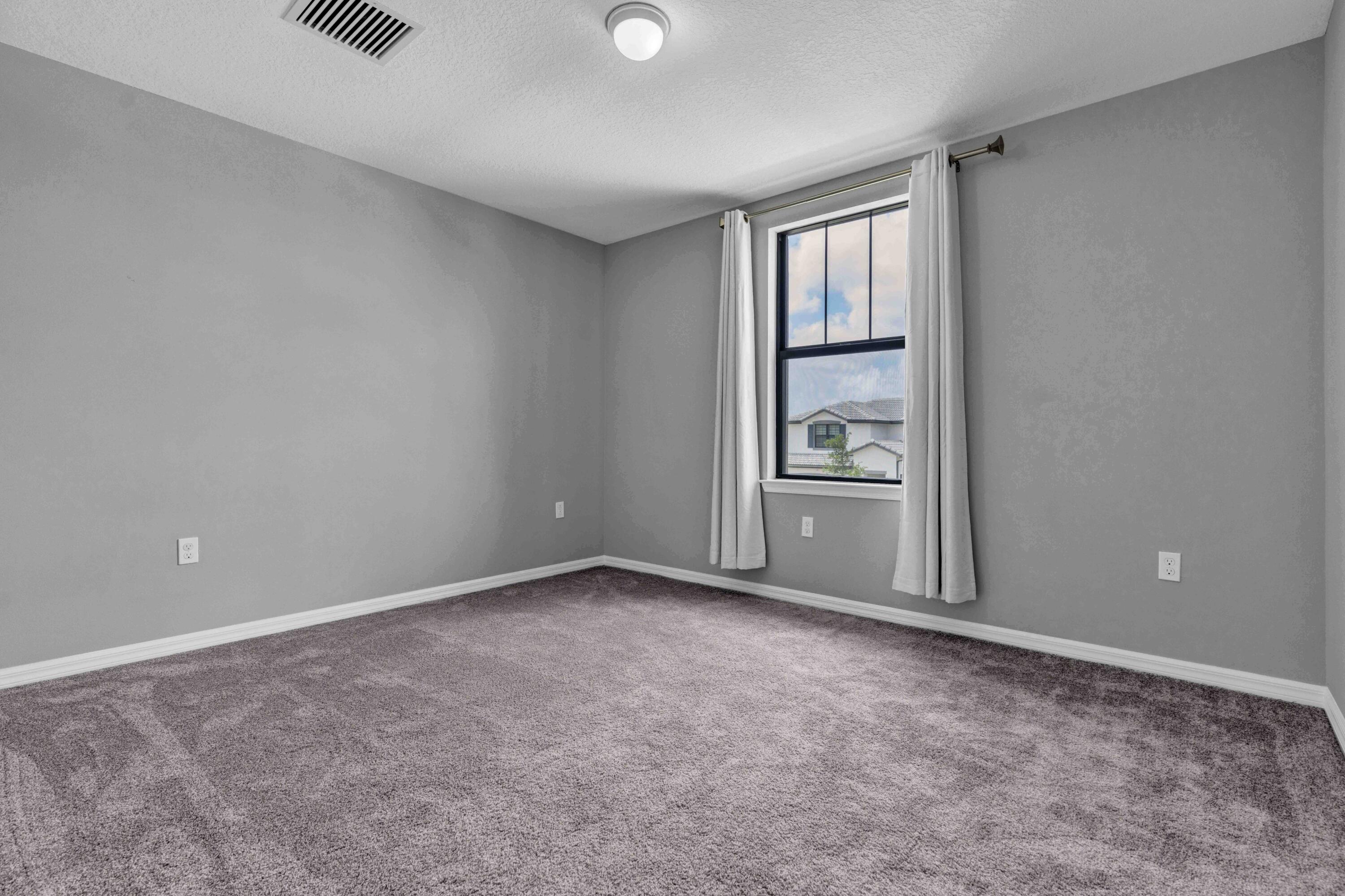 Lake Worth, Florida, 33467, United States, 5 Bedrooms Bedrooms, ,3 BathroomsBathrooms,Residential,For Sale,2048468