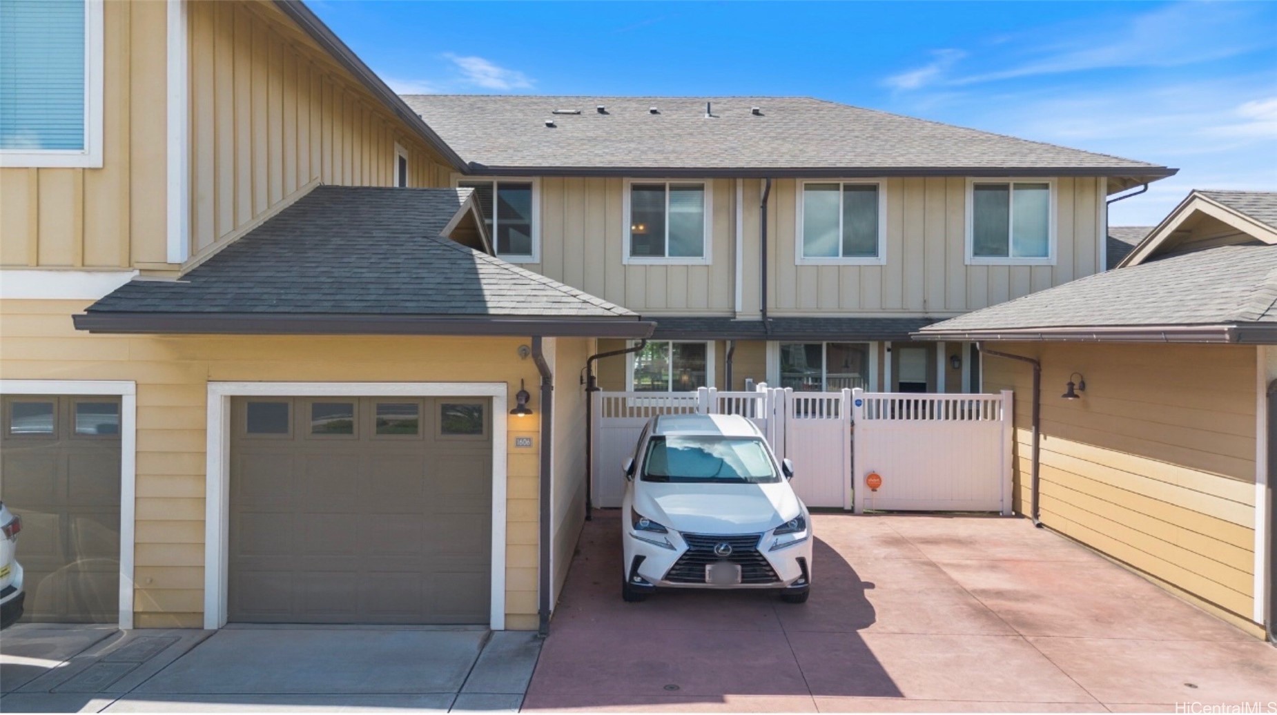 Kapolei, Hawaii, 96707, United States, 2 Bedrooms Bedrooms, ,3 BathroomsBathrooms,Residential,For Sale,1947306