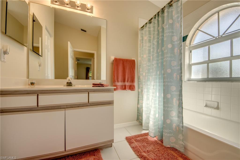 Cape Coral, Florida, 33914, United States, 3 Bedrooms Bedrooms, ,2 BathroomsBathrooms,Residential,For Sale,1794131