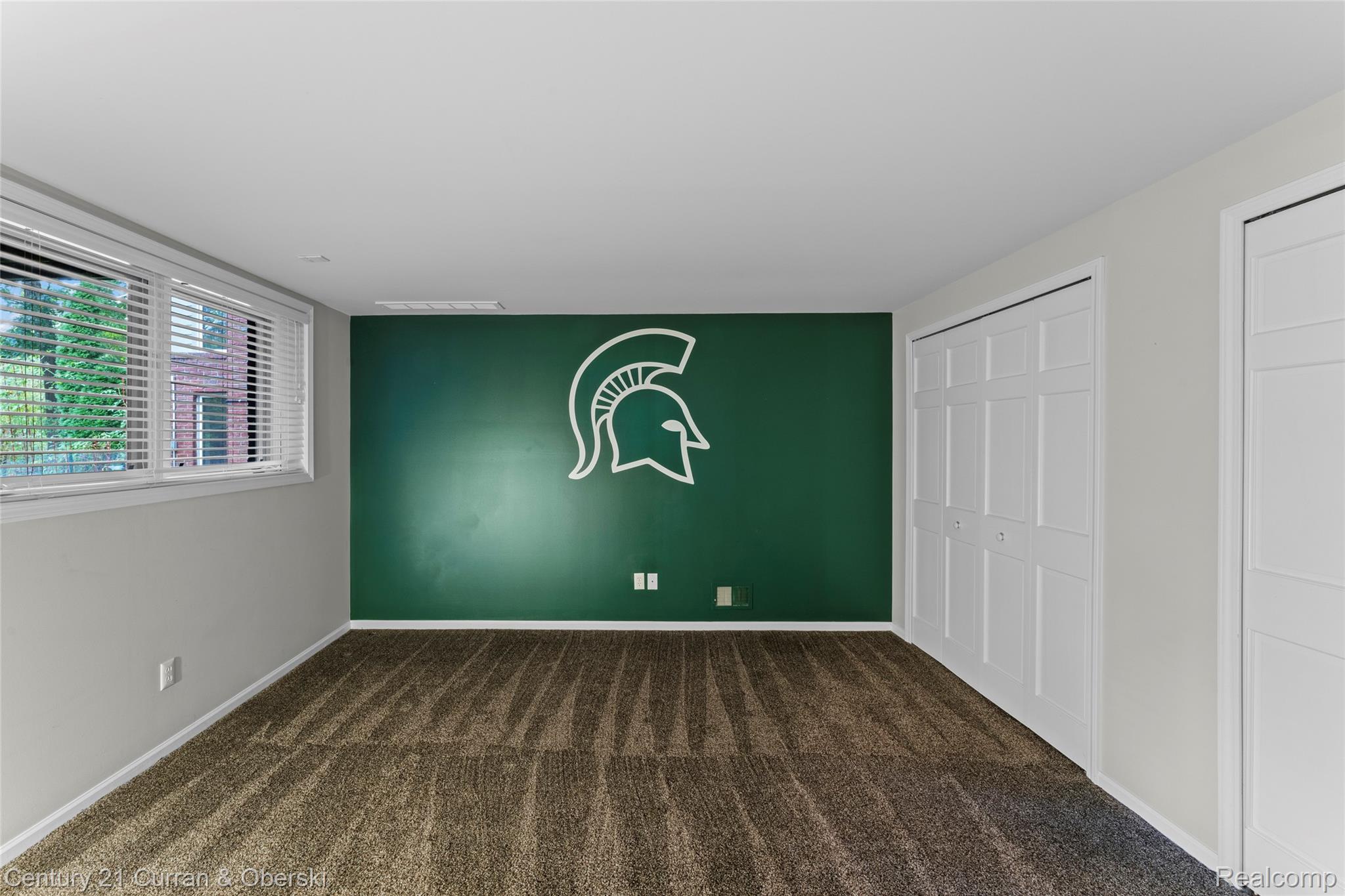 Commerce Charter Township, Michigan, 48382, United States, 4 Bedrooms Bedrooms, ,5 BathroomsBathrooms,Residential,For Sale,1974674