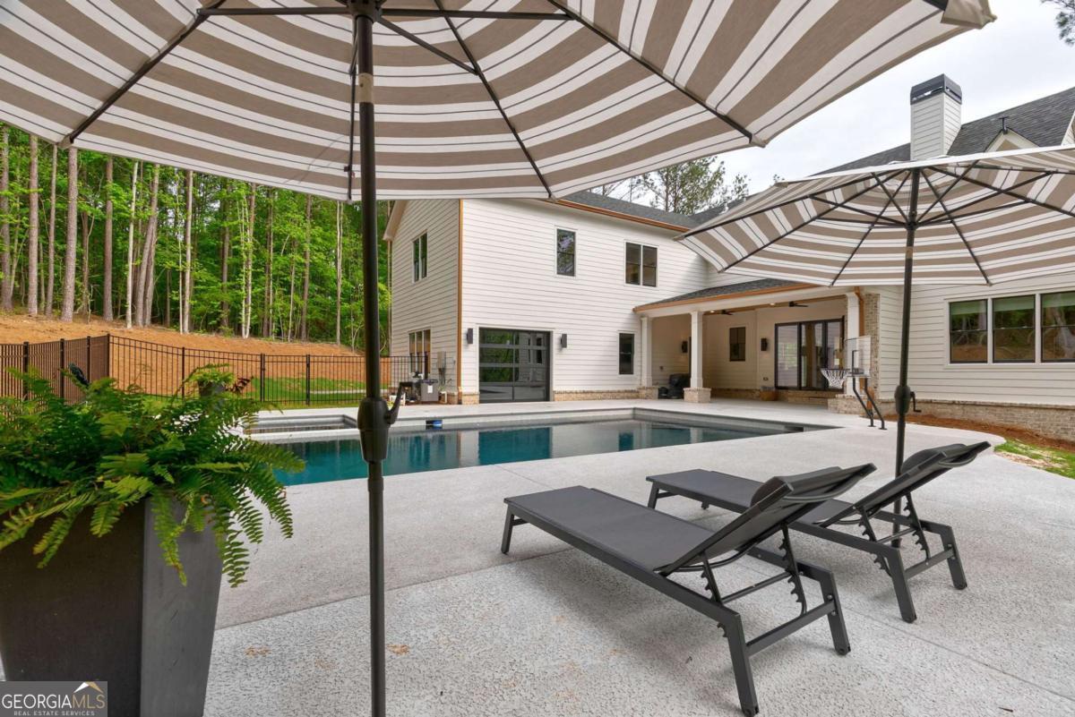 Monroe, Georgia, 30656, United States, 5 Bedrooms Bedrooms, ,5 BathroomsBathrooms,Residential,For Sale,1792838