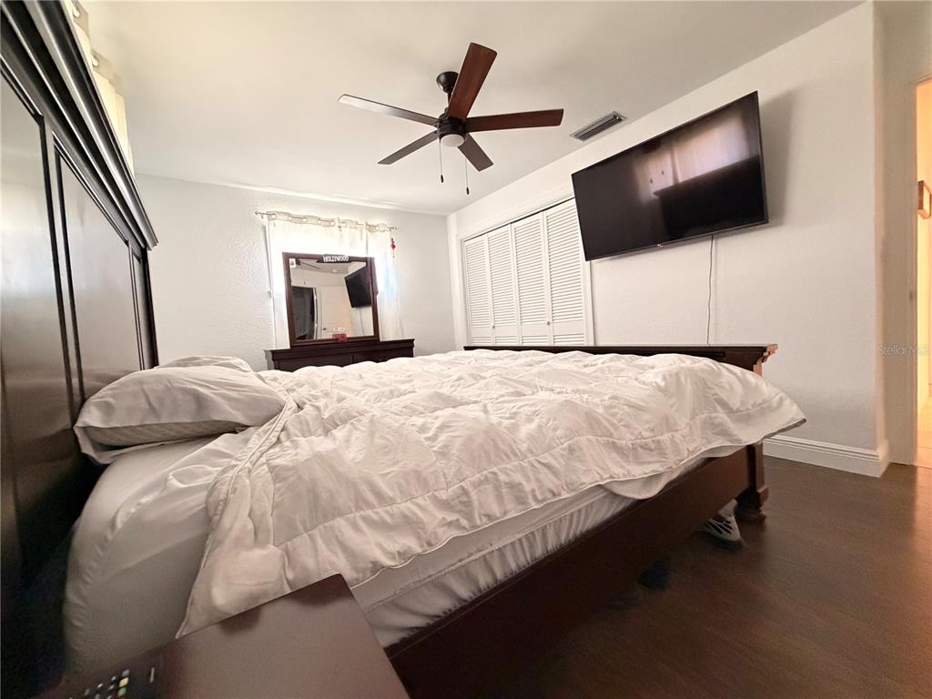 St Petersburg, Florida, 33703, United States, 4 Bedrooms Bedrooms, ,3 BathroomsBathrooms,Residential,For Sale,2005726