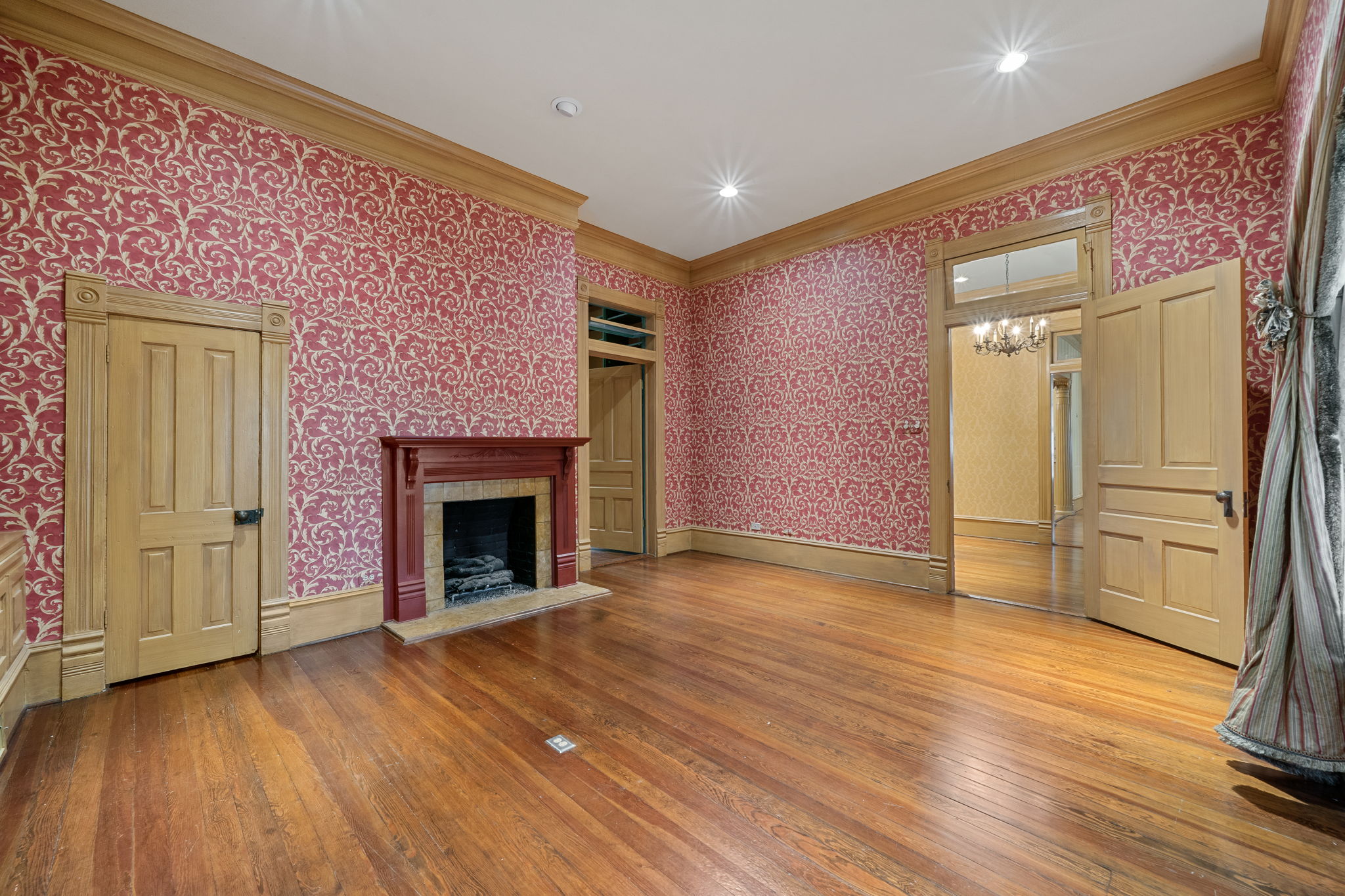 San Marcos, Texas, 78666, United States, 3 Bedrooms Bedrooms, ,4 BathroomsBathrooms,Residential,For Sale,1981922