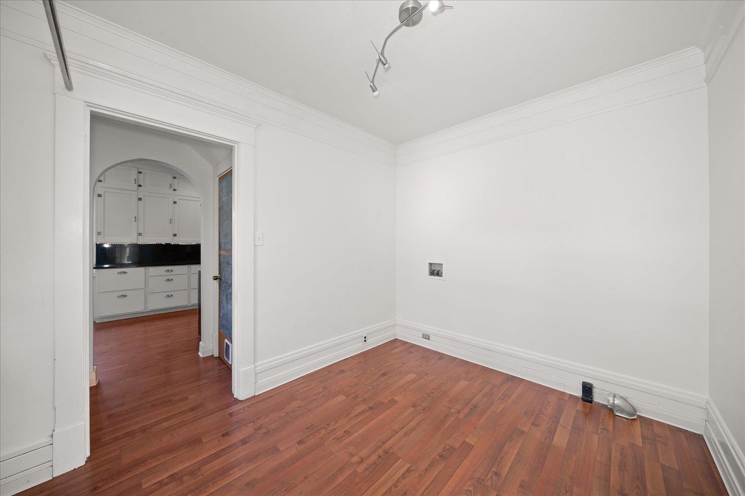 Spokane, Washington, 99204, United States, 4 Bedrooms Bedrooms, ,3 BathroomsBathrooms,Residential,For Sale,2006051