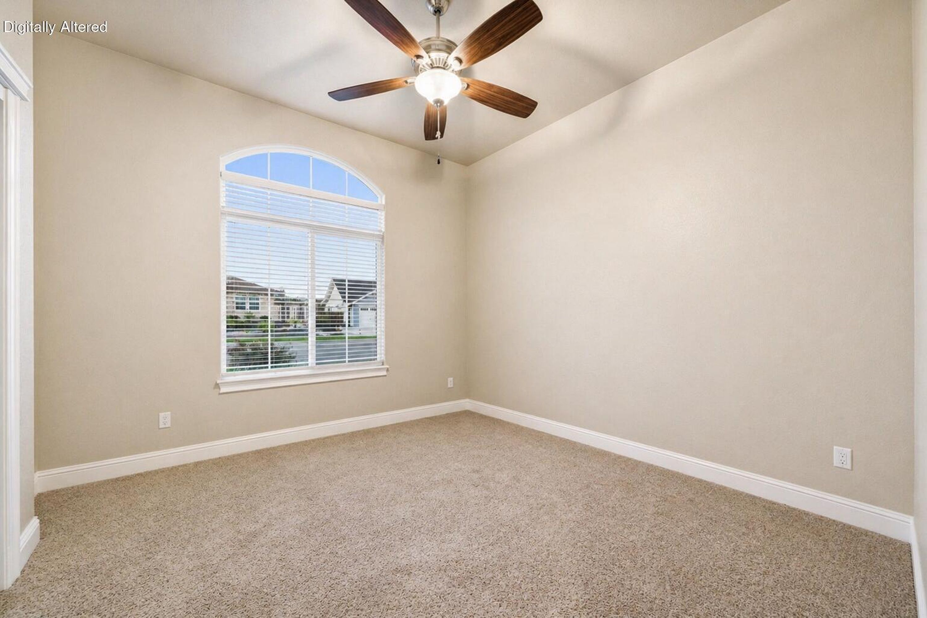  Beautiful Home In Highland Park Subdivision of Redding - 物件實景