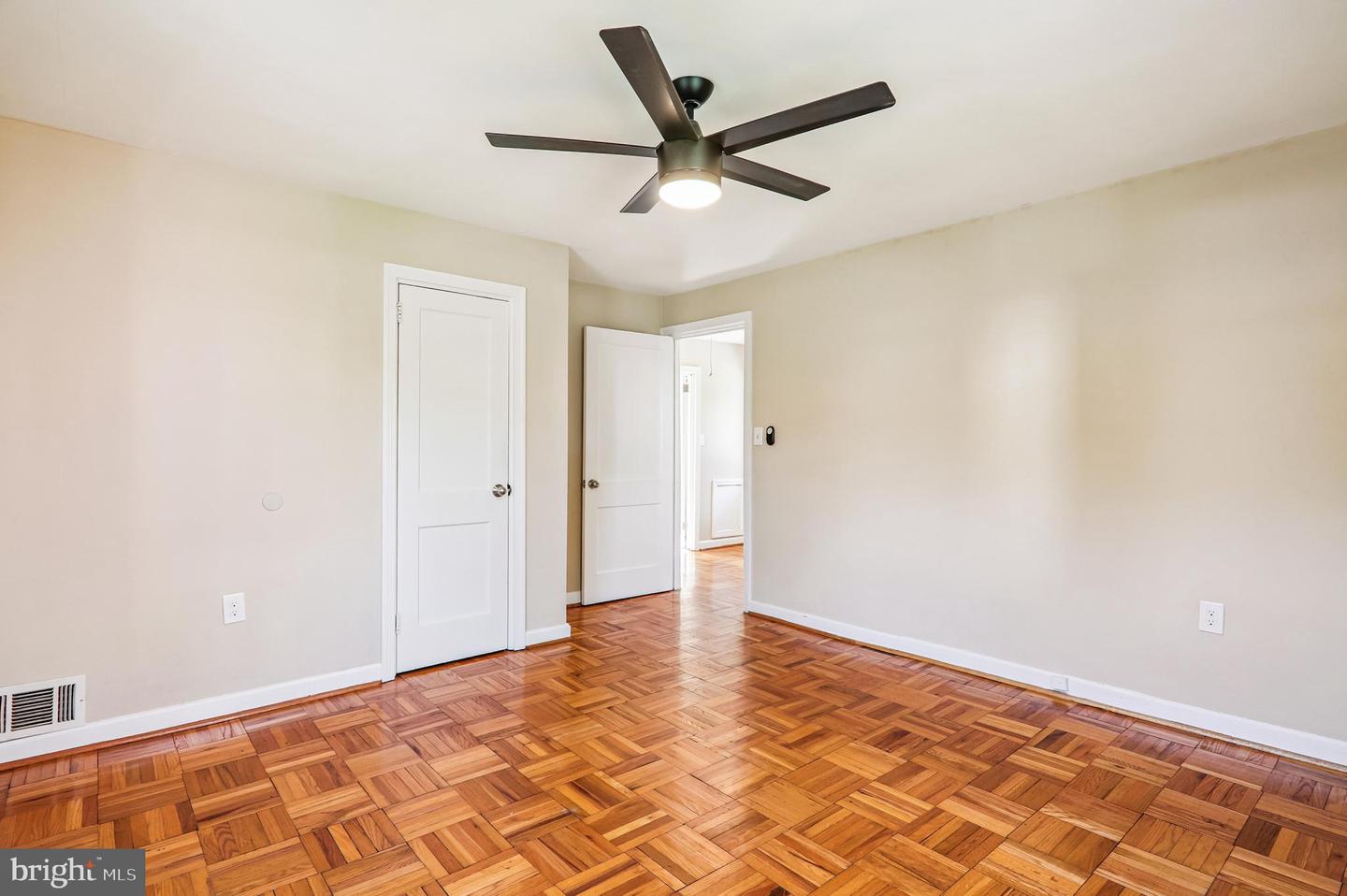 Silver Spring, Maryland, 20901, United States, 4 Bedrooms Bedrooms, ,3 BathroomsBathrooms,Residential,For Sale,1932043