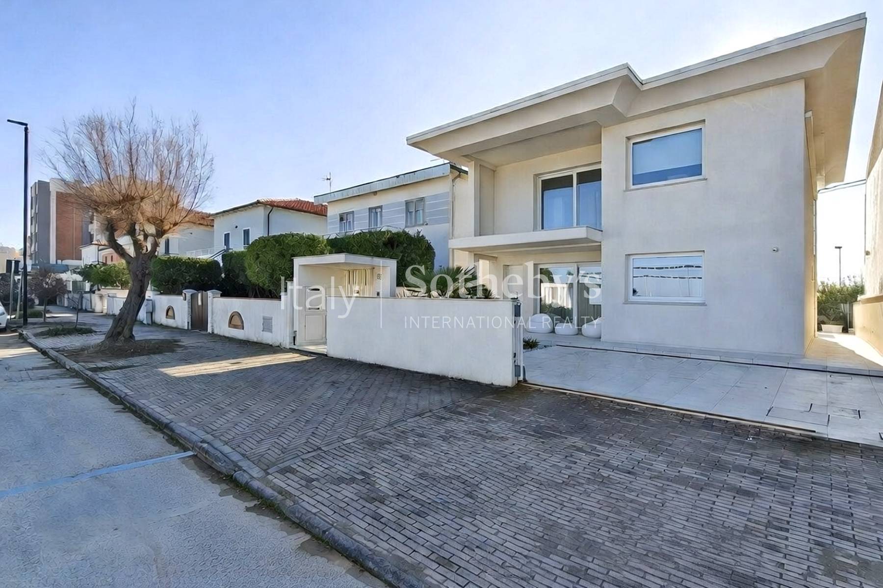  Rare Contemporary Seafront Residence in Le Marche - 物件實景