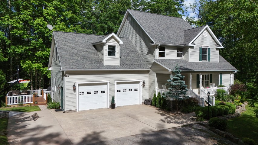 Horner, West Virginia, 26732, United States, 4 Bedrooms Bedrooms, ,4 BathroomsBathrooms,Residential,For Sale,1955004