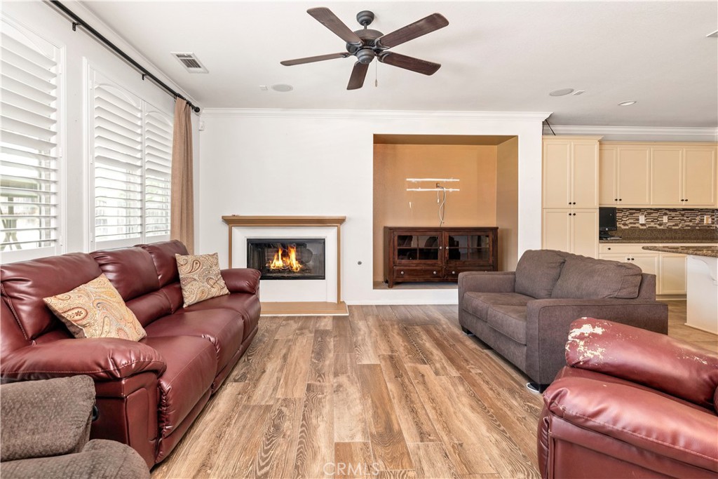 Menifee, California, 92585, United States, 3 Bedrooms Bedrooms, ,2 BathroomsBathrooms,Residential,For Sale,1936969