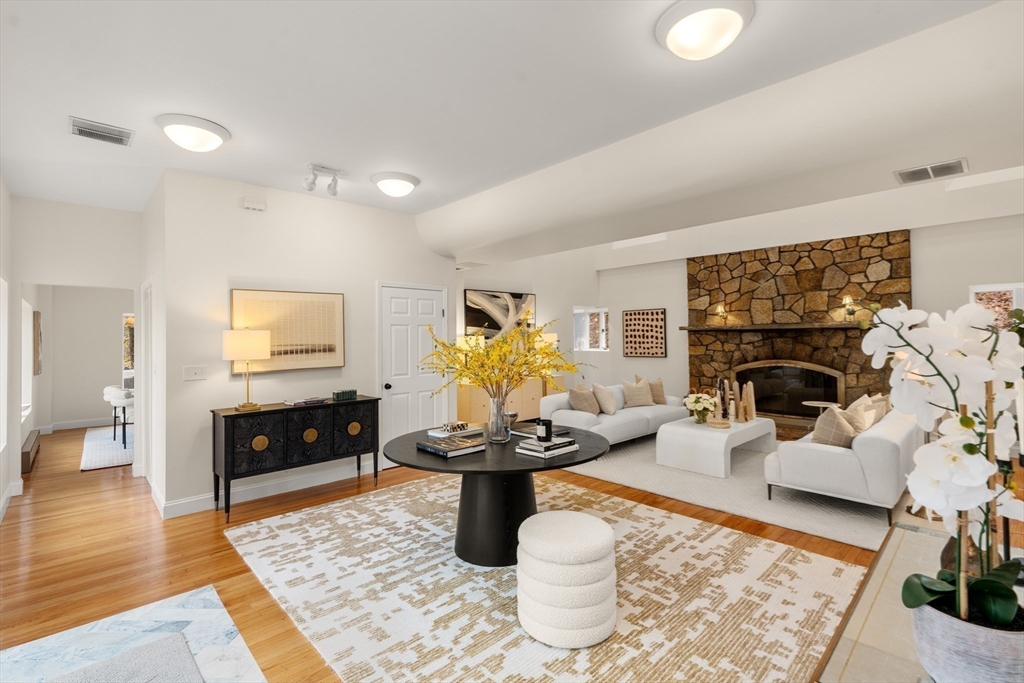 Westwood, Massachusetts, 02090, United States, 4 Bedrooms Bedrooms, ,3 BathroomsBathrooms,Residential,For Sale,1991844