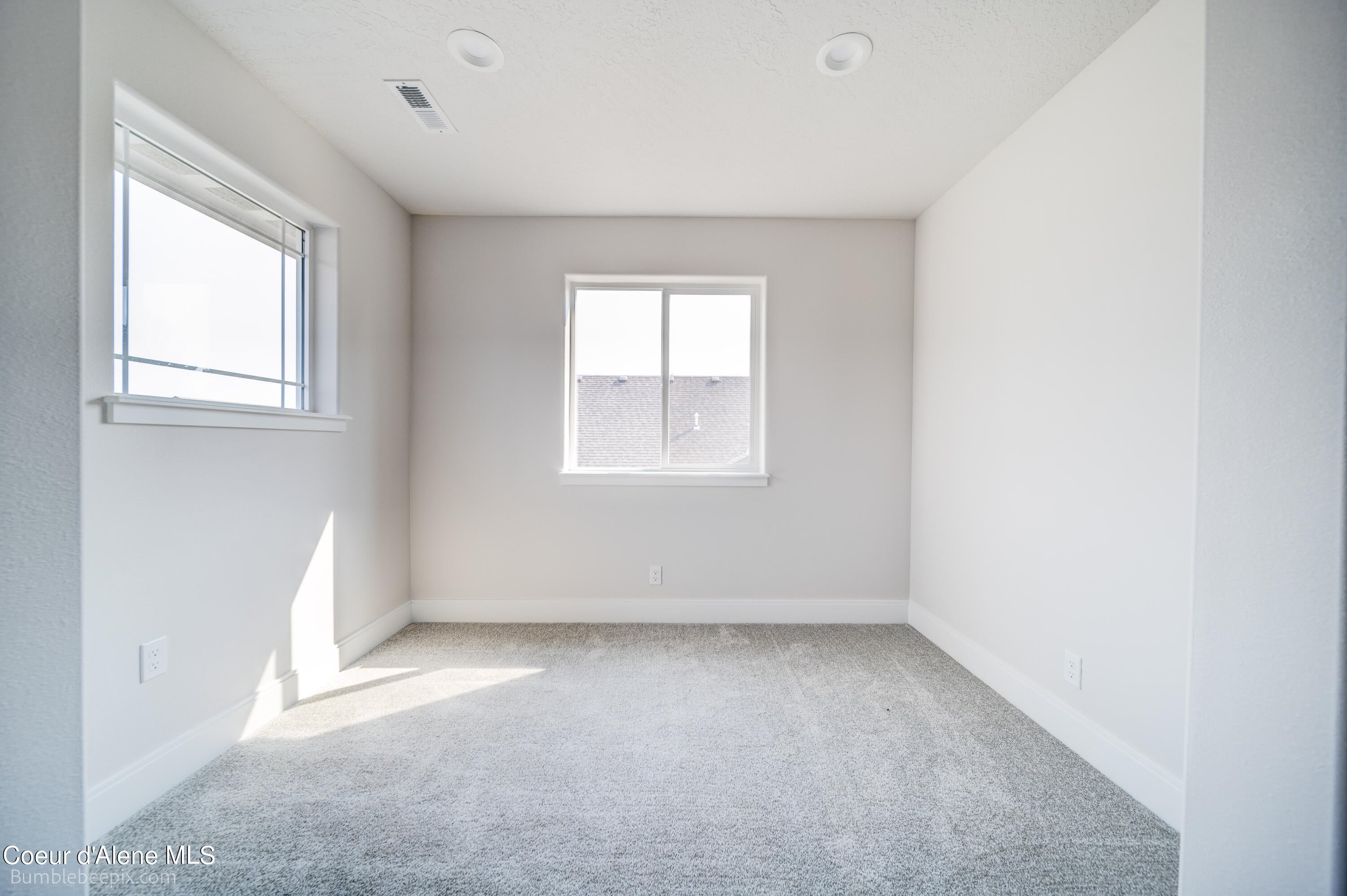 15085 N Liane Lane, Rathdrum, Idaho, 83858, United States, 4 Bedrooms Bedrooms, ,3 BathroomsBathrooms,Residential,For Sale,15085 N Liane Lane,1531723