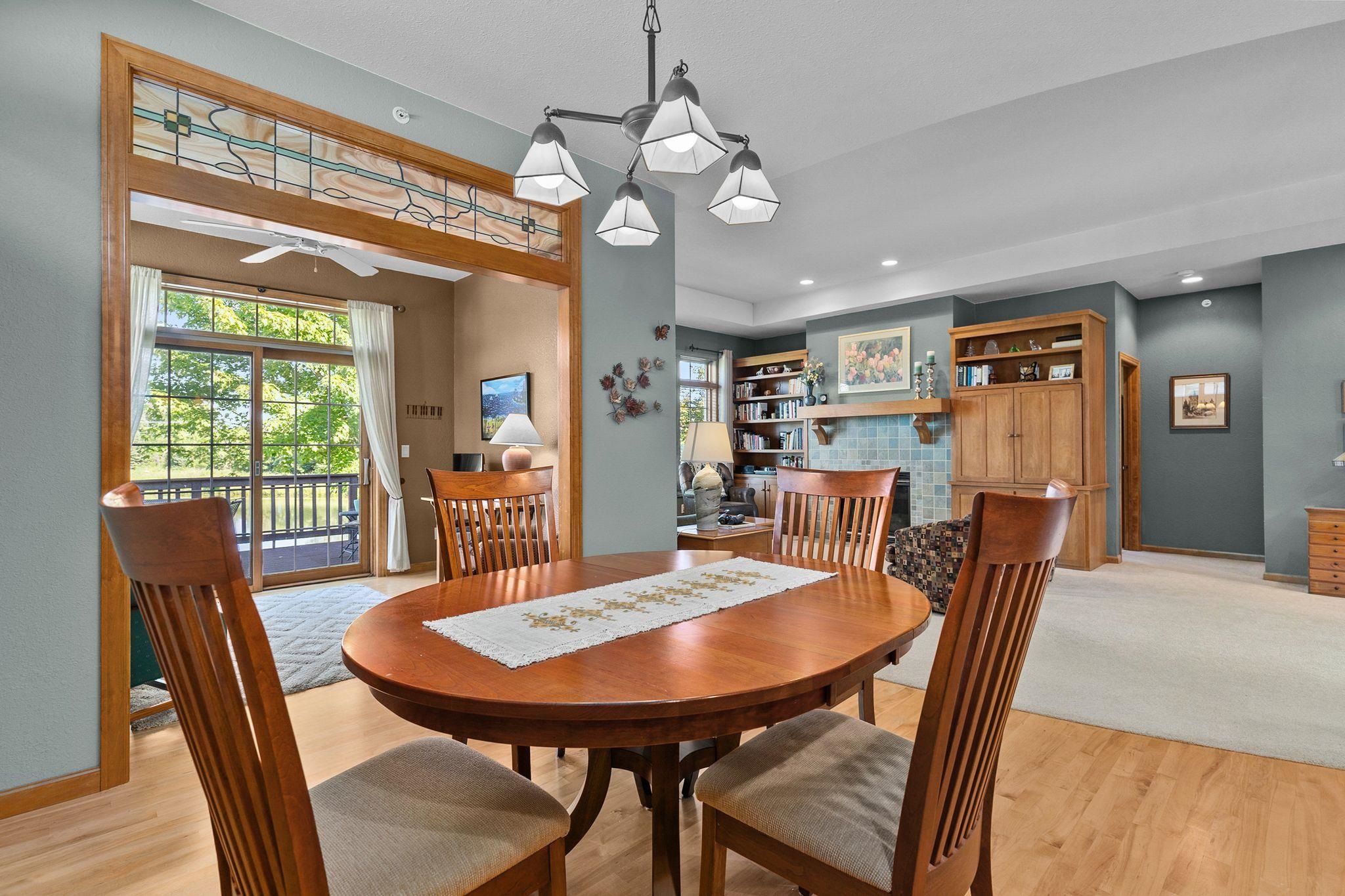 Appleton, Wisconsin, 54913, United States, 3 Bedrooms Bedrooms, ,3 BathroomsBathrooms,Residential,For Sale,1937217