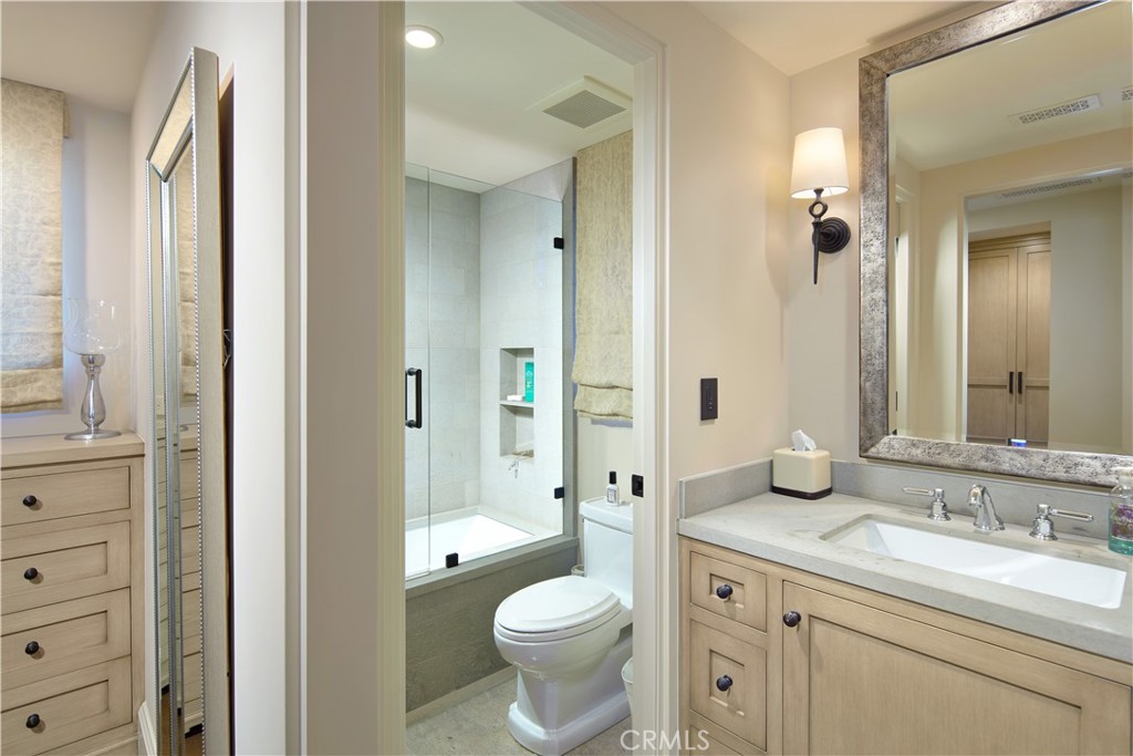 Dana Point, California, 92629, United States, 4 Bedrooms Bedrooms, ,6 BathroomsBathrooms,Residential,For Sale,1804585