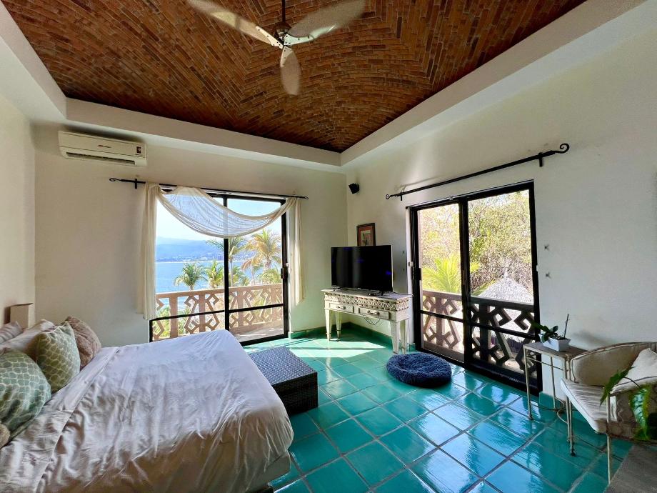 curso esmeralda, Manzanillo, Colima, 28867, Mexico, 4 Bedrooms Bedrooms, ,4 BathroomsBathrooms,Residential,For Sale,curso esmeralda,1541723