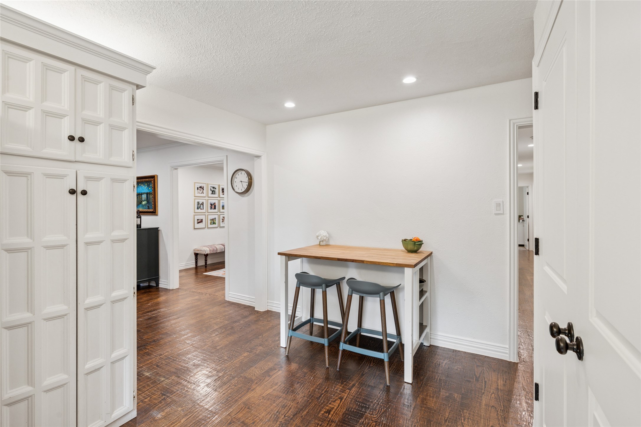 Fort Worth, Texas, 76116, United States, 4 Bedrooms Bedrooms, ,2 BathroomsBathrooms,Residential,For Sale,1957427