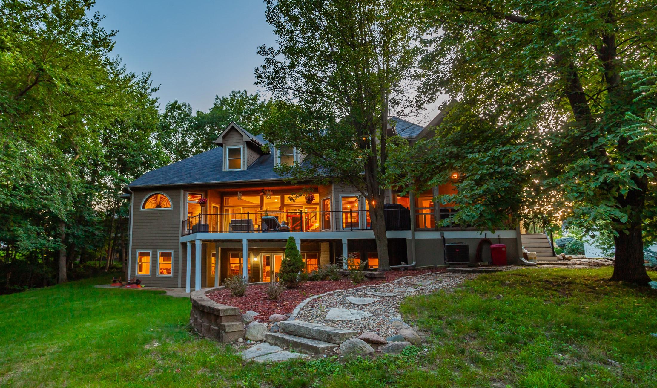 Polk City, Iowa, 50226, United States, 5 Bedrooms Bedrooms, ,5 BathroomsBathrooms,Residential,For Sale,1915451