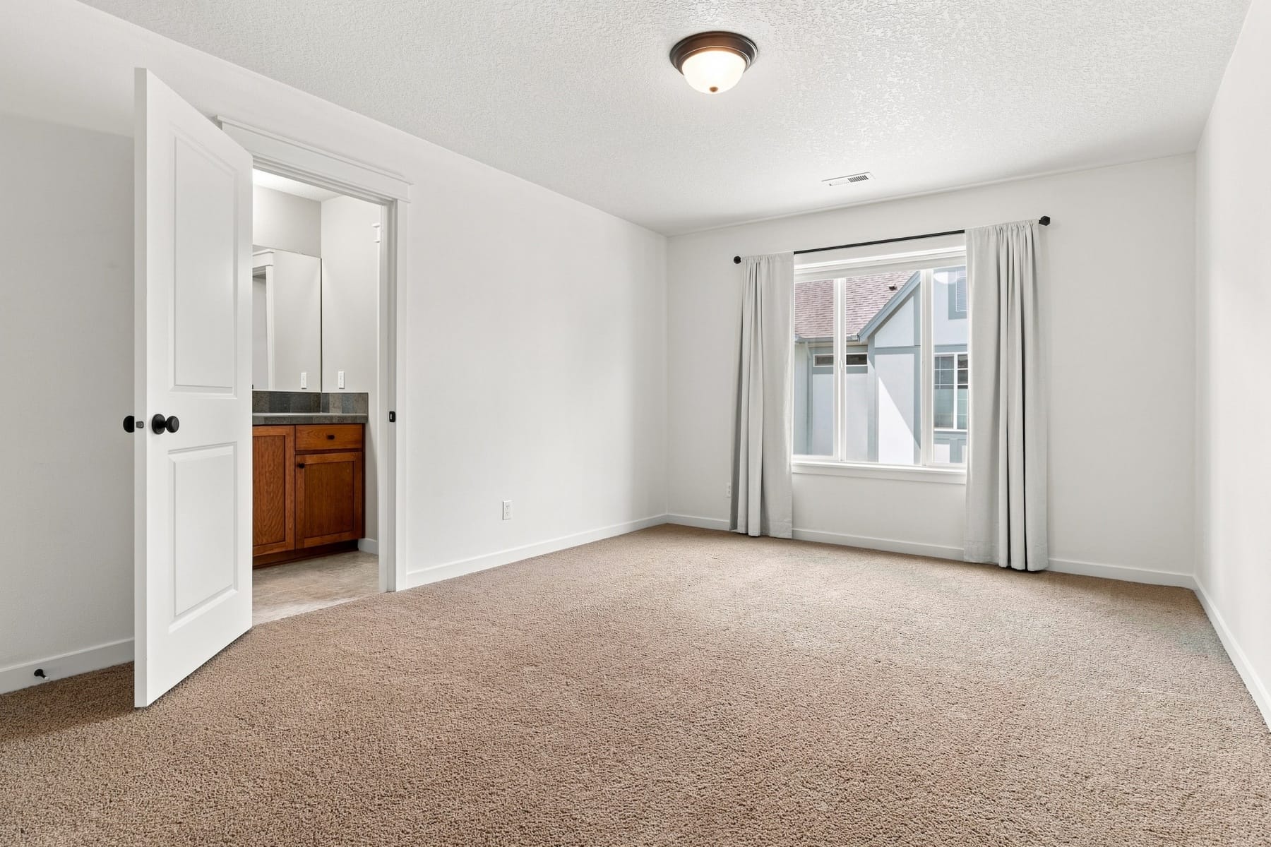  29101 SW VILLEBOIS DR Wilsonville, OR 97070 - 物件實景