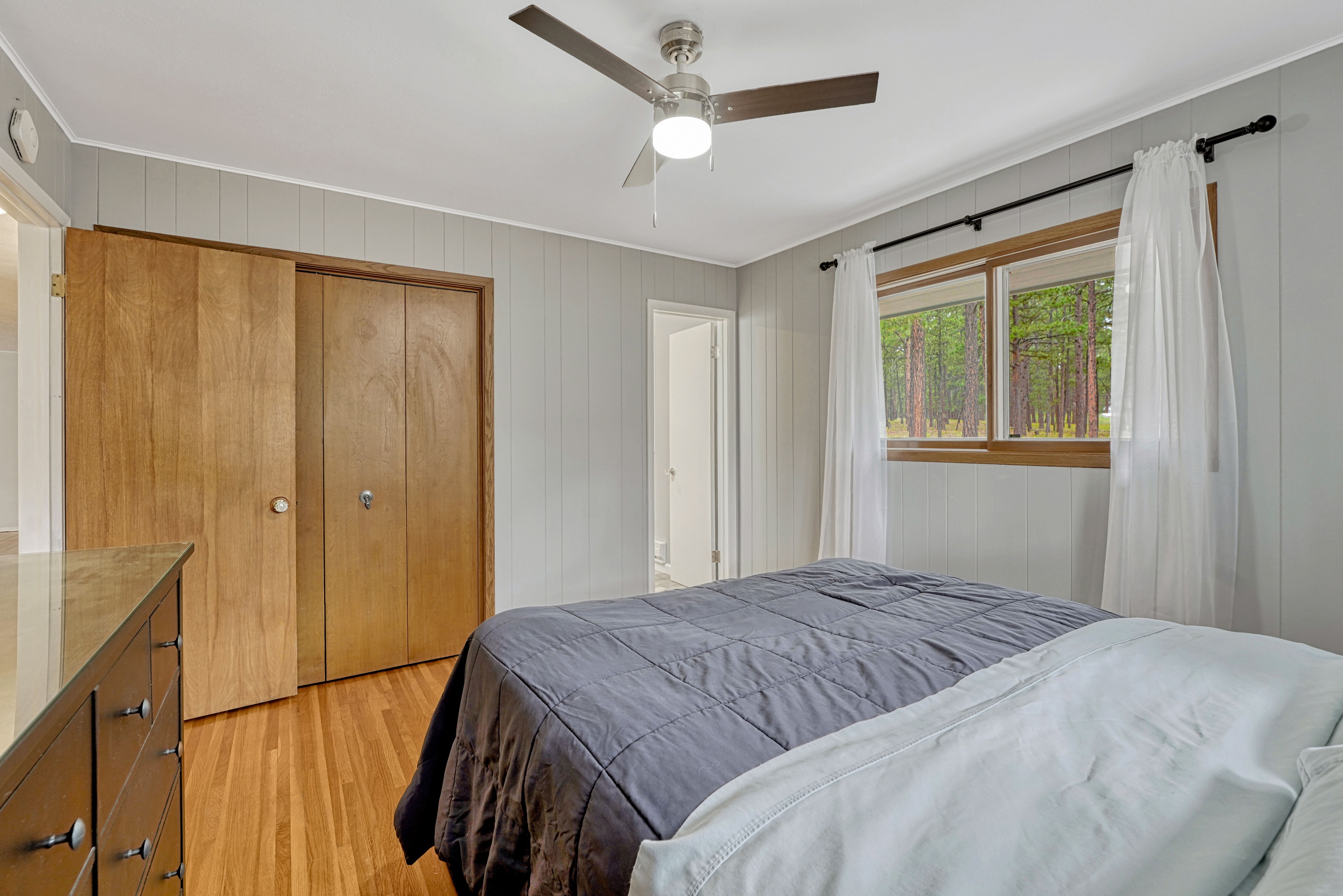  Meticulously maintained ranch-style home in sought-after Black Forest - 物件實景