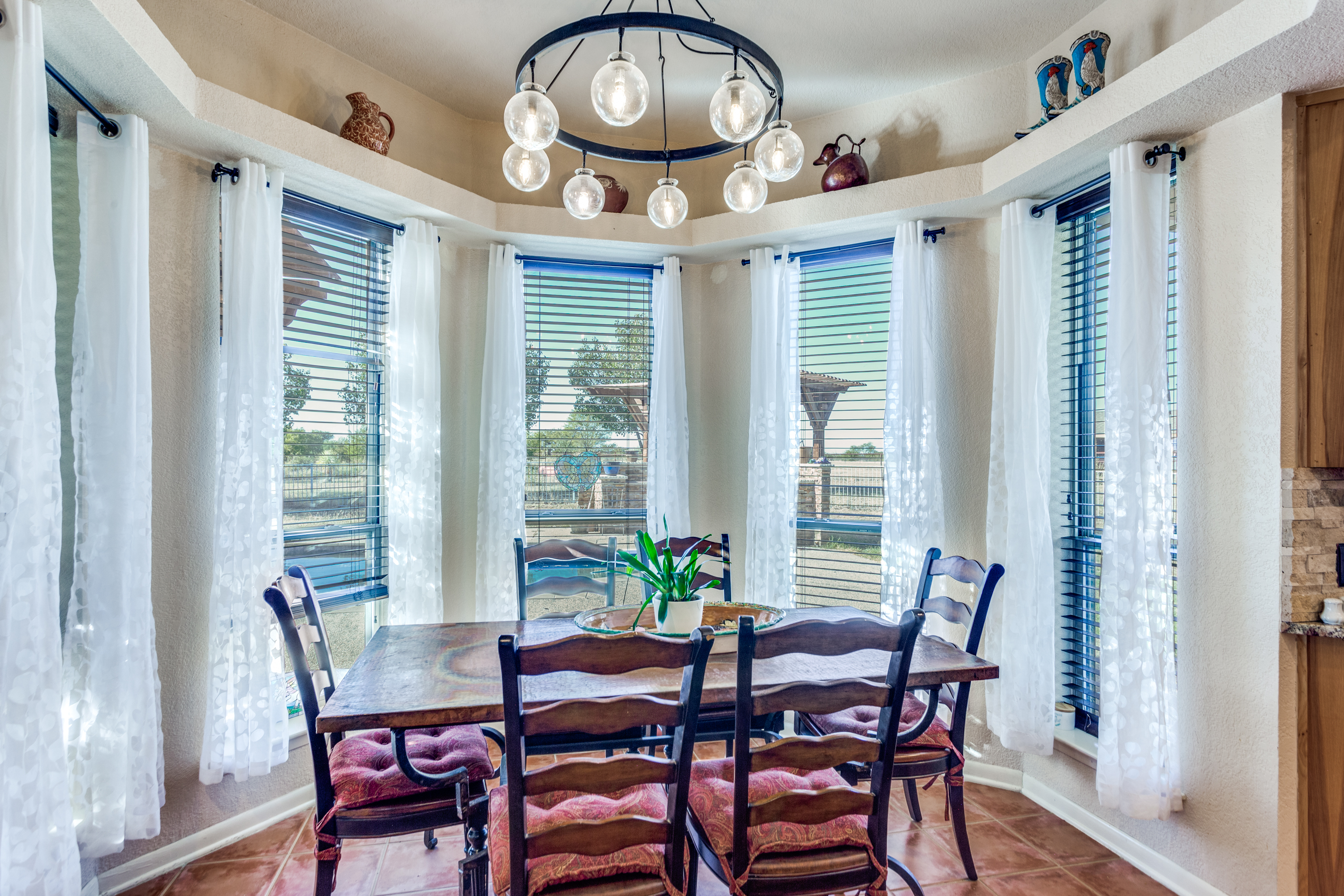  where  southwestern charm meets country elegance - 物件實景