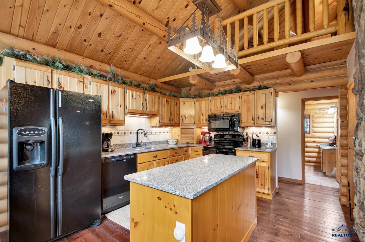 Lead, South Dakota, 57754, United States, 3 Bedrooms Bedrooms, ,2 BathroomsBathrooms,Residential,For Sale,1795223